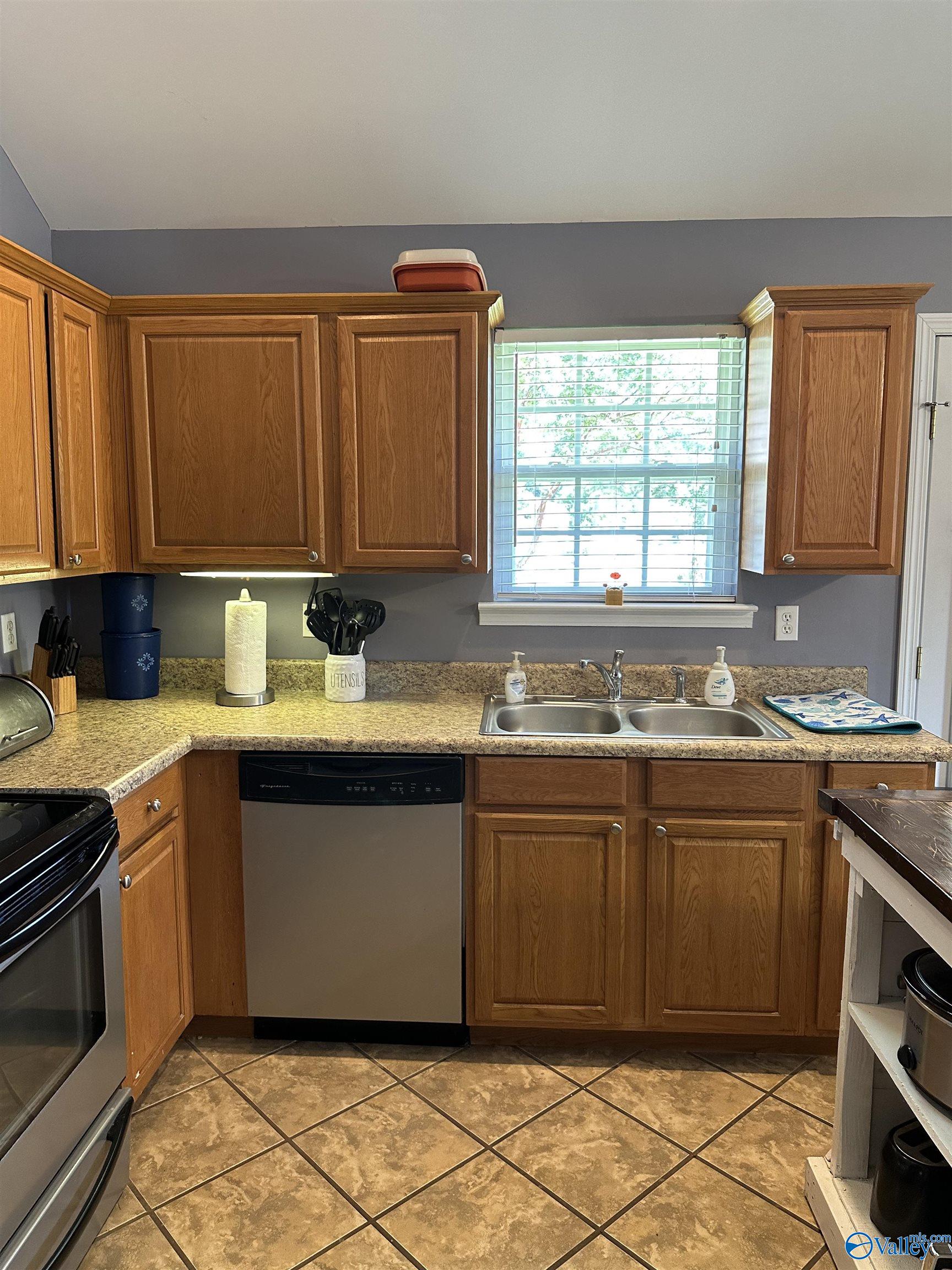 213 Southview Avenue