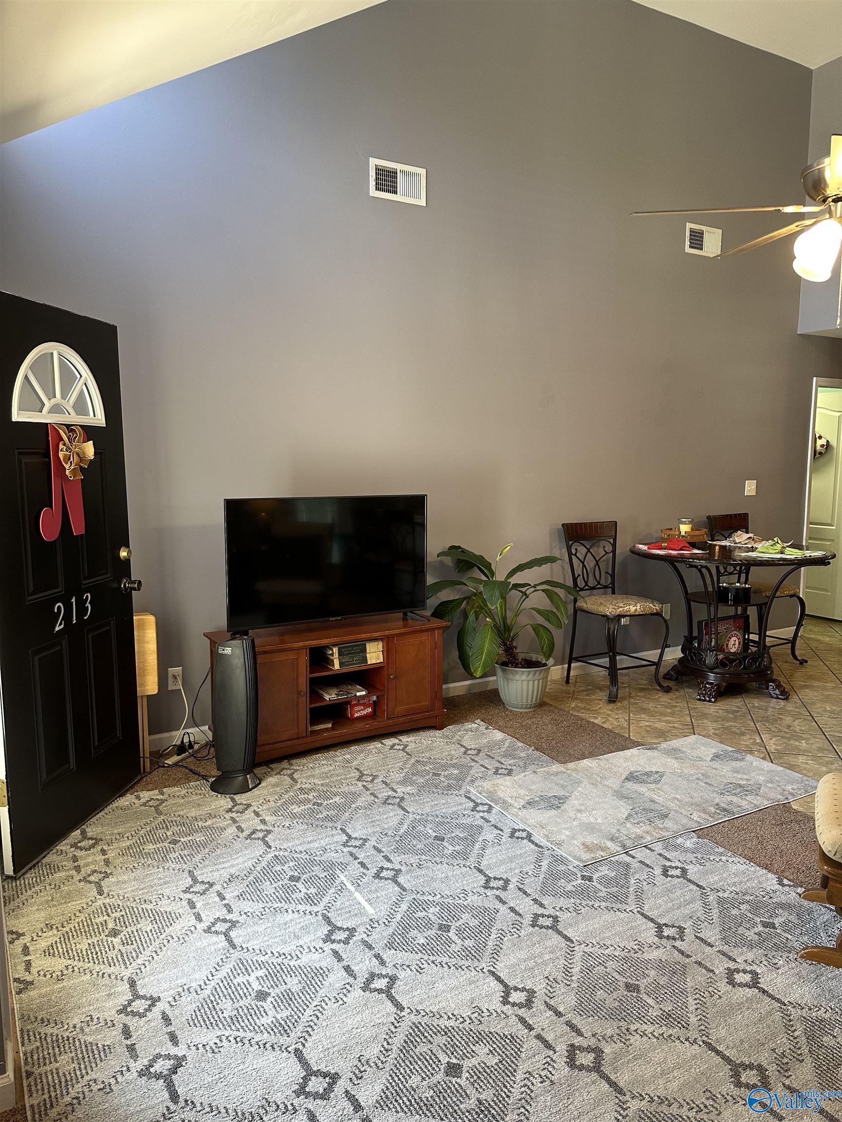 213 Southview Avenue