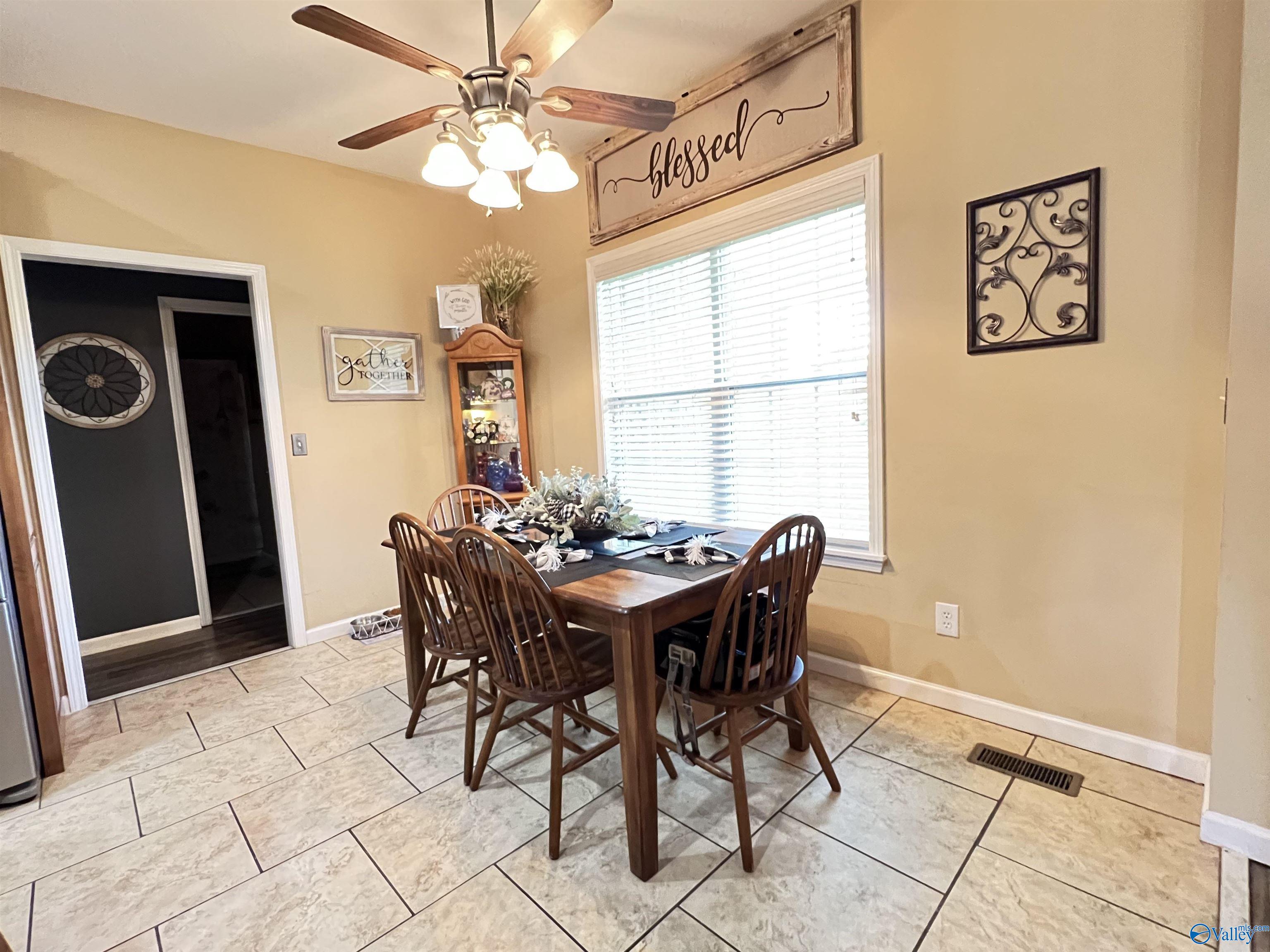 1009 Rabbittown Road