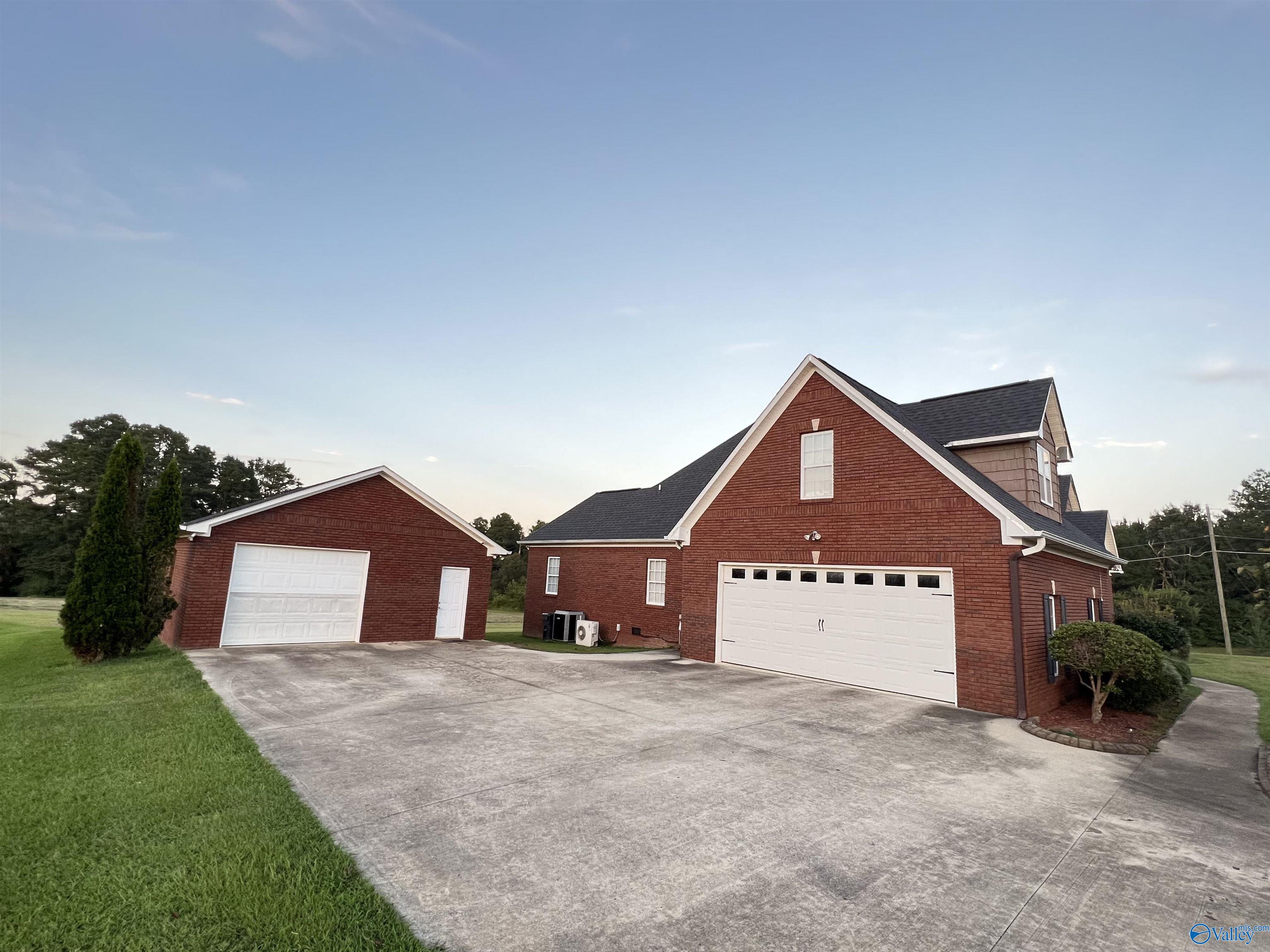 1009 Rabbittown Road