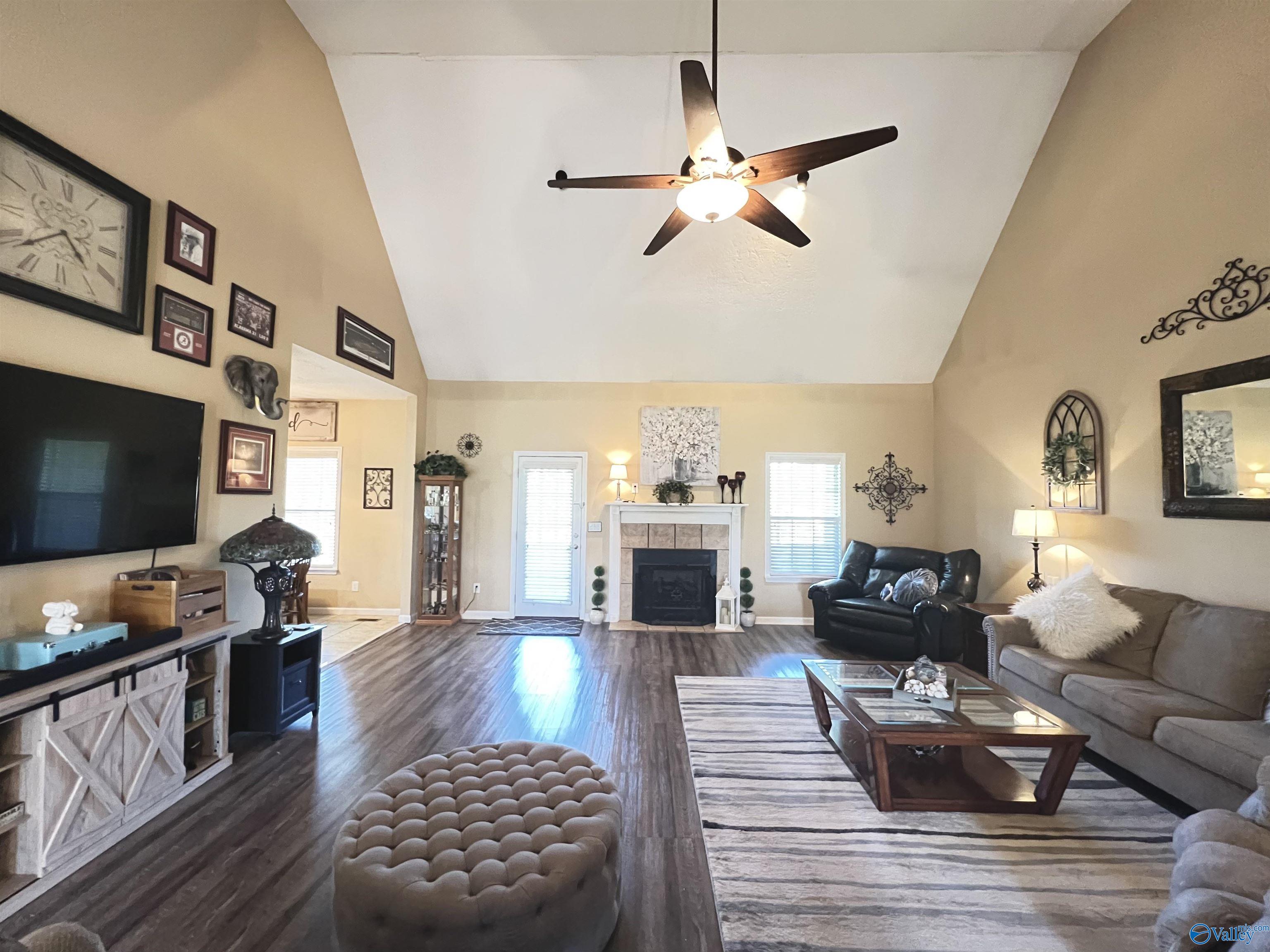 1009 Rabbittown Road