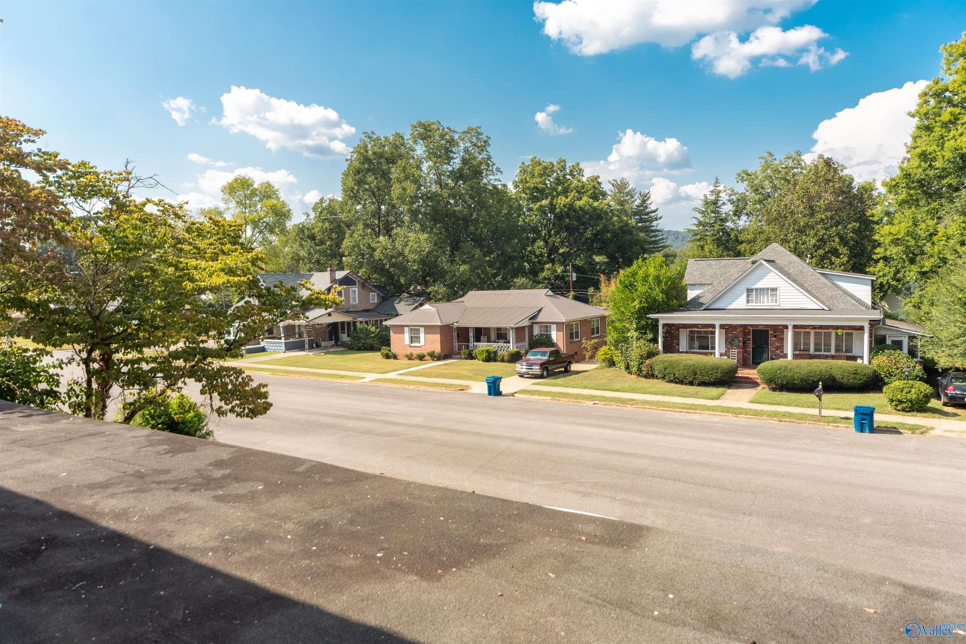 505 Hughes Avenue NE