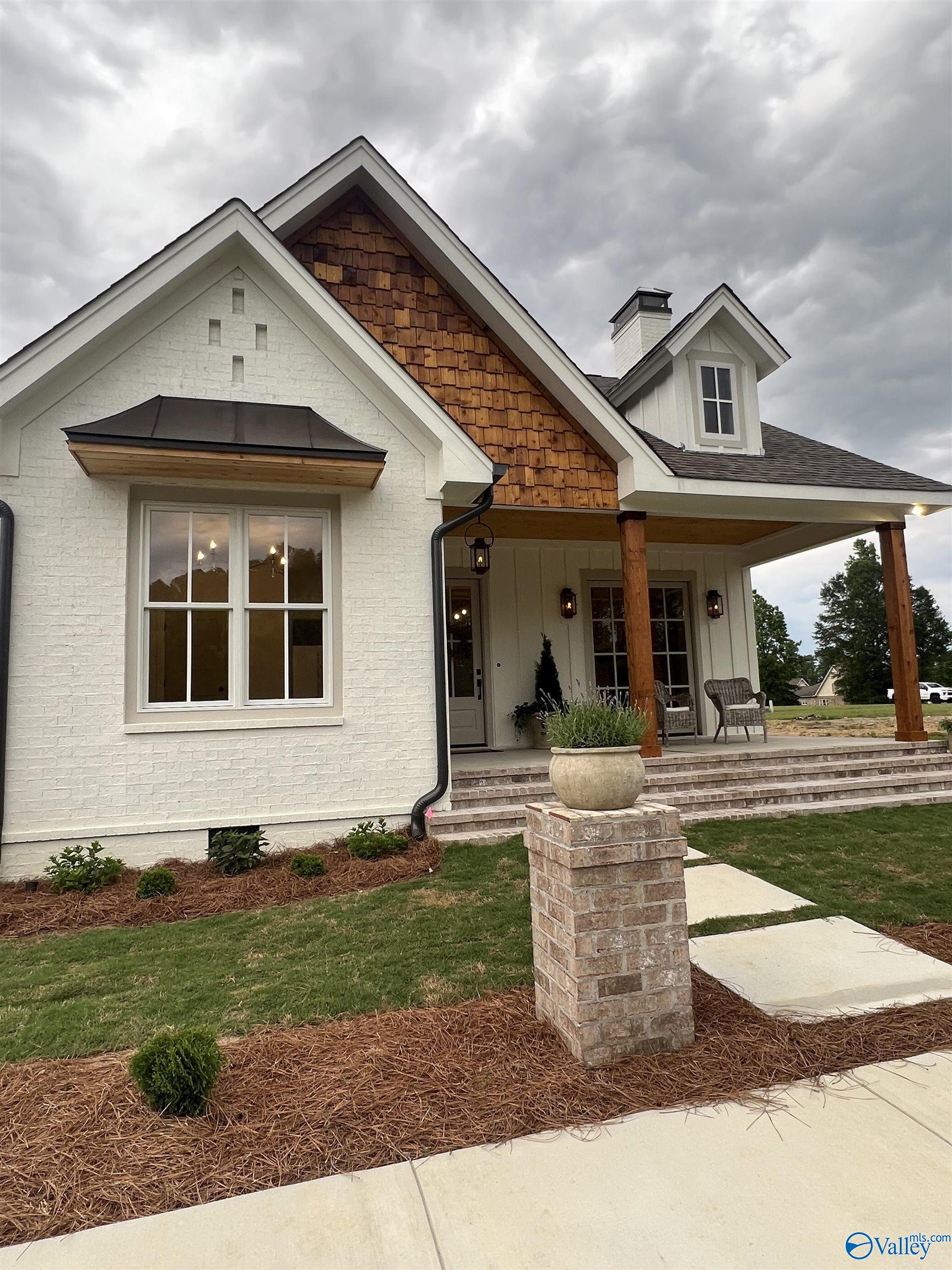 v 3 Copper Leaf Walk