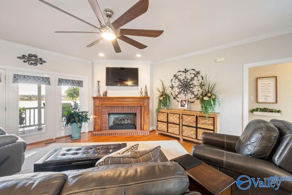 126 Horseshoe Bend Road