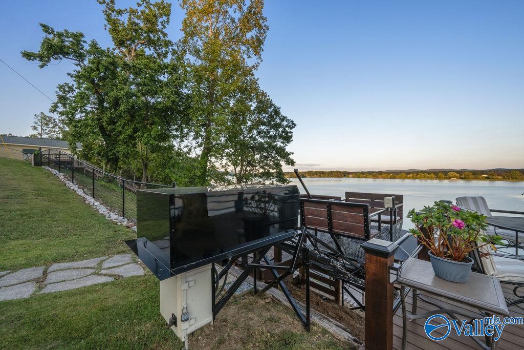 126 Horseshoe Bend Road
