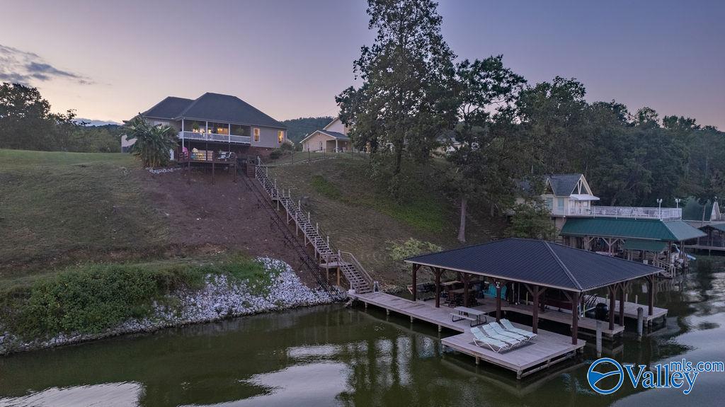 126 Horseshoe Bend Road
