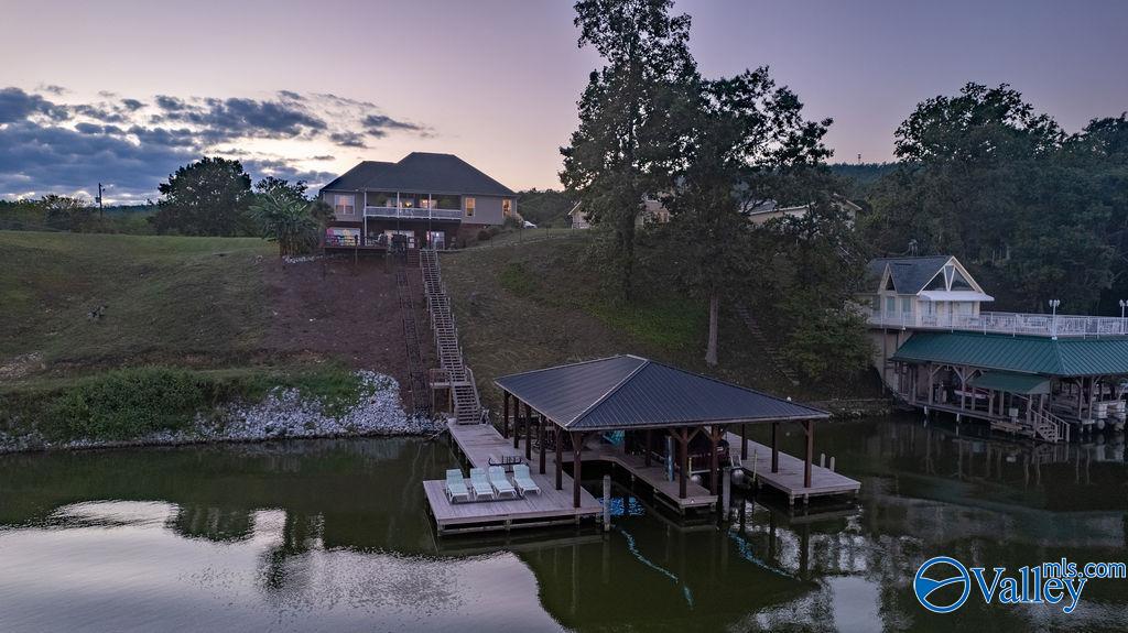 126 Horseshoe Bend Road