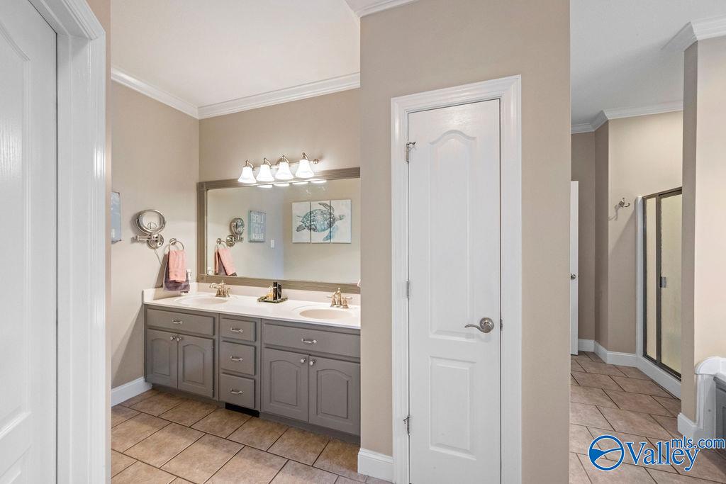 126 Horseshoe Bend Road