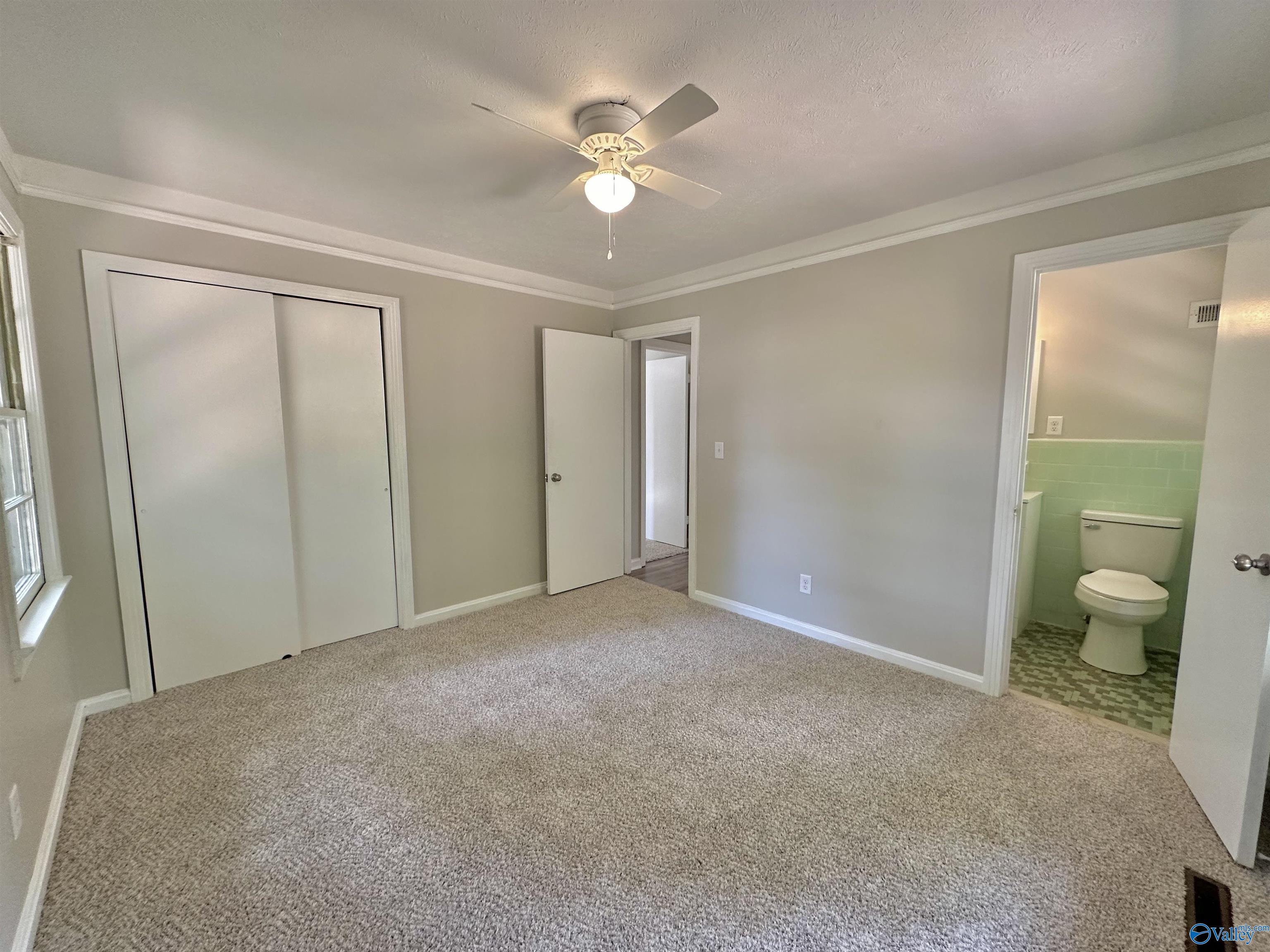 1633 Arrowhead Drive