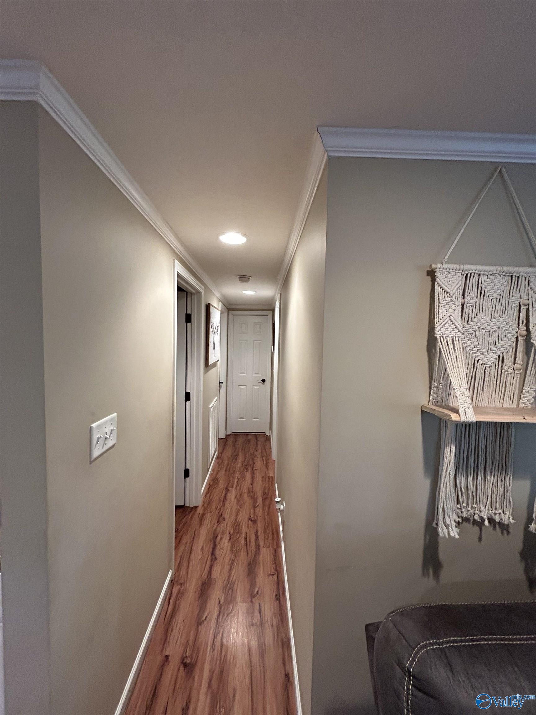 415 SE Stewart Avenue