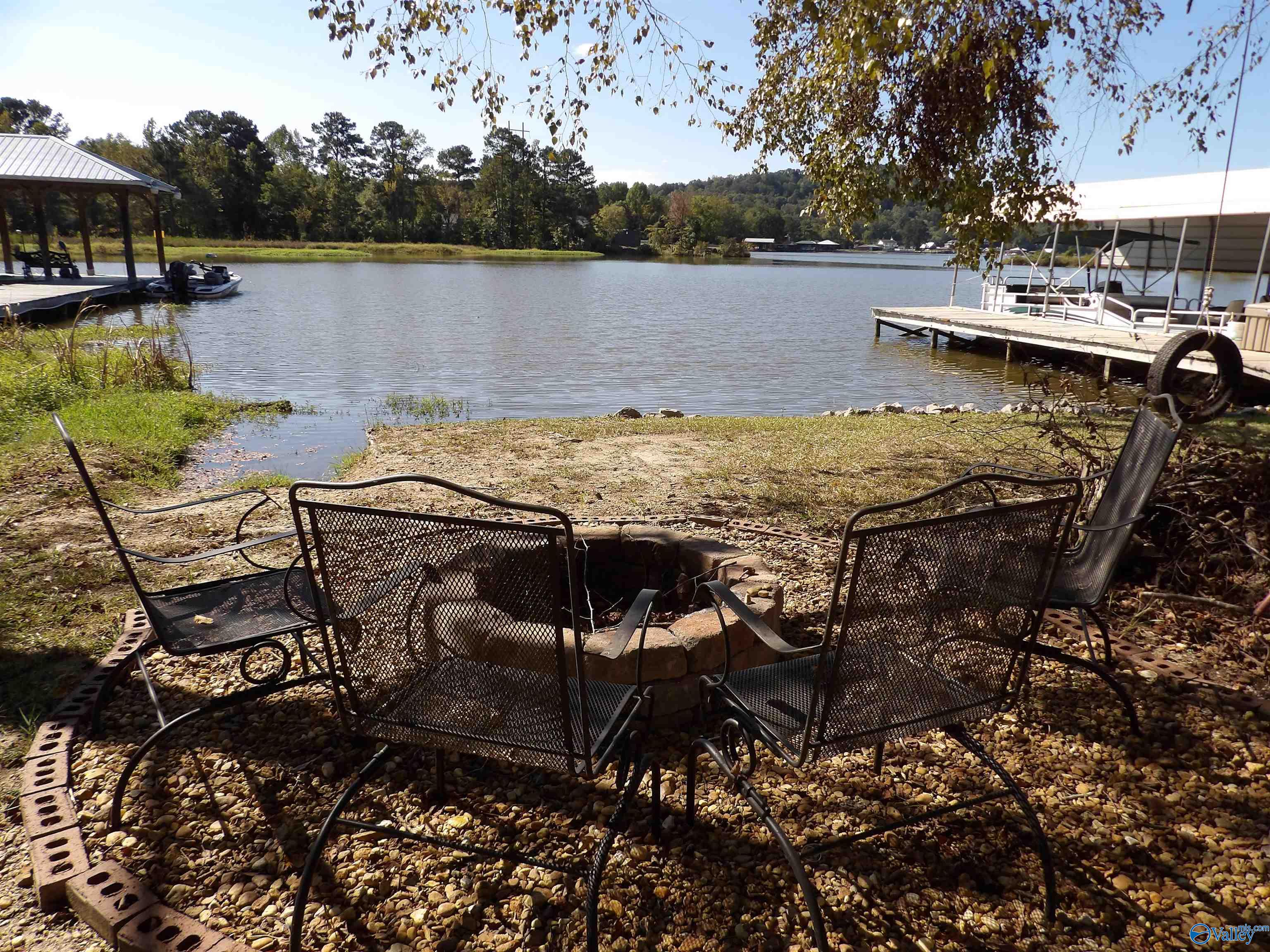 2235 Cedar Bend Road S