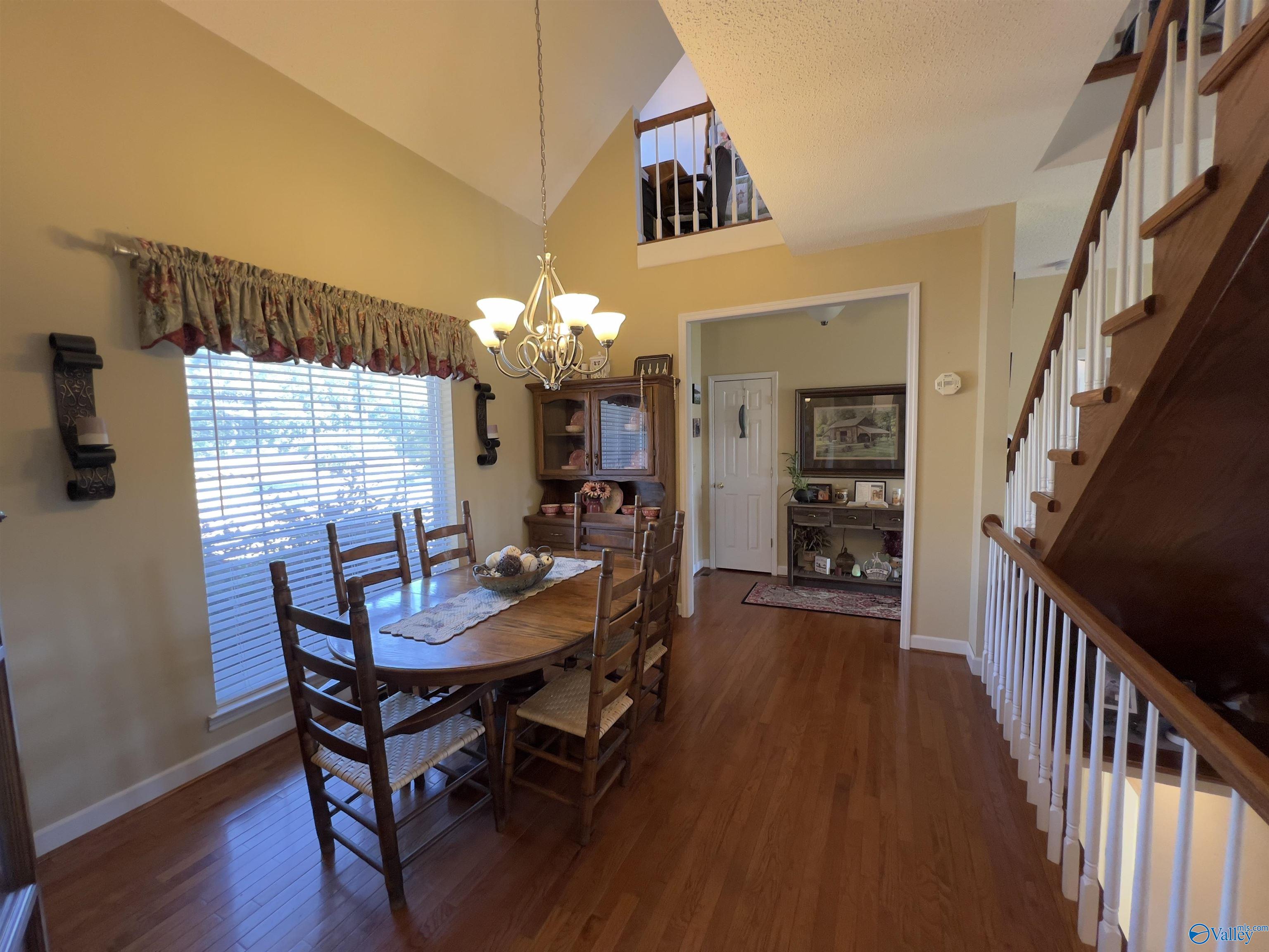 2235 Cedar Bend Road S