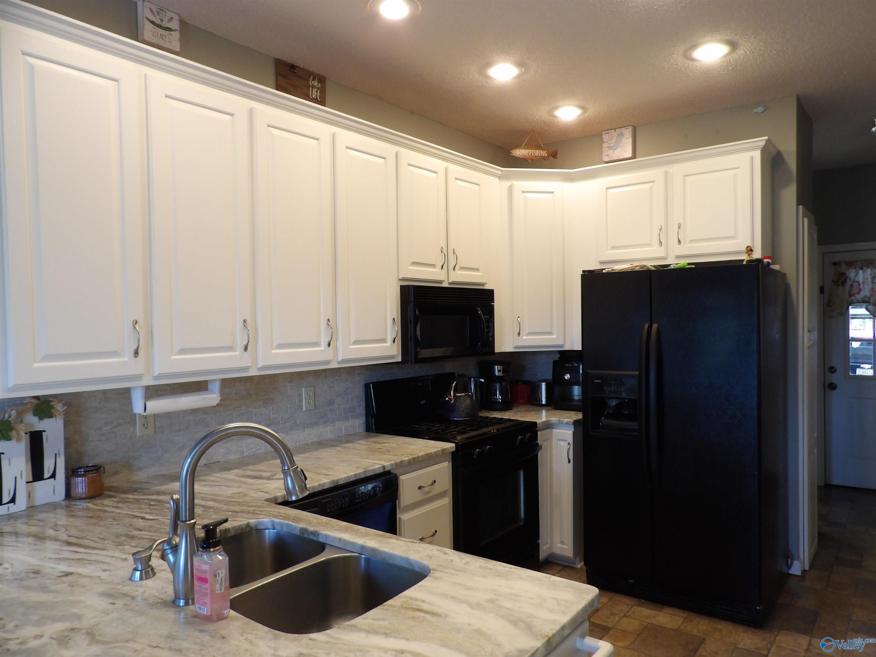 2235 Cedar Bend Road S