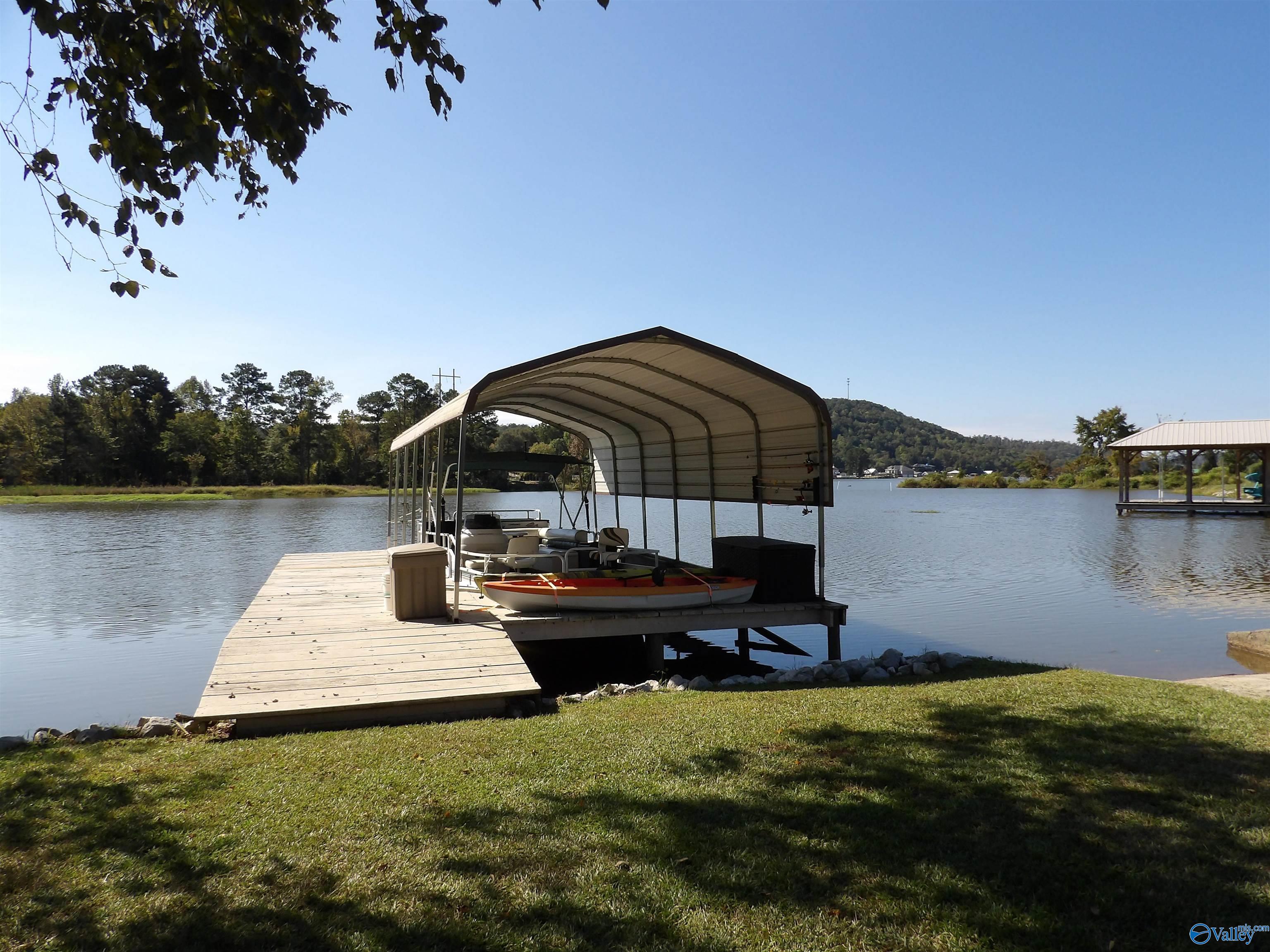 2235 Cedar Bend Road S