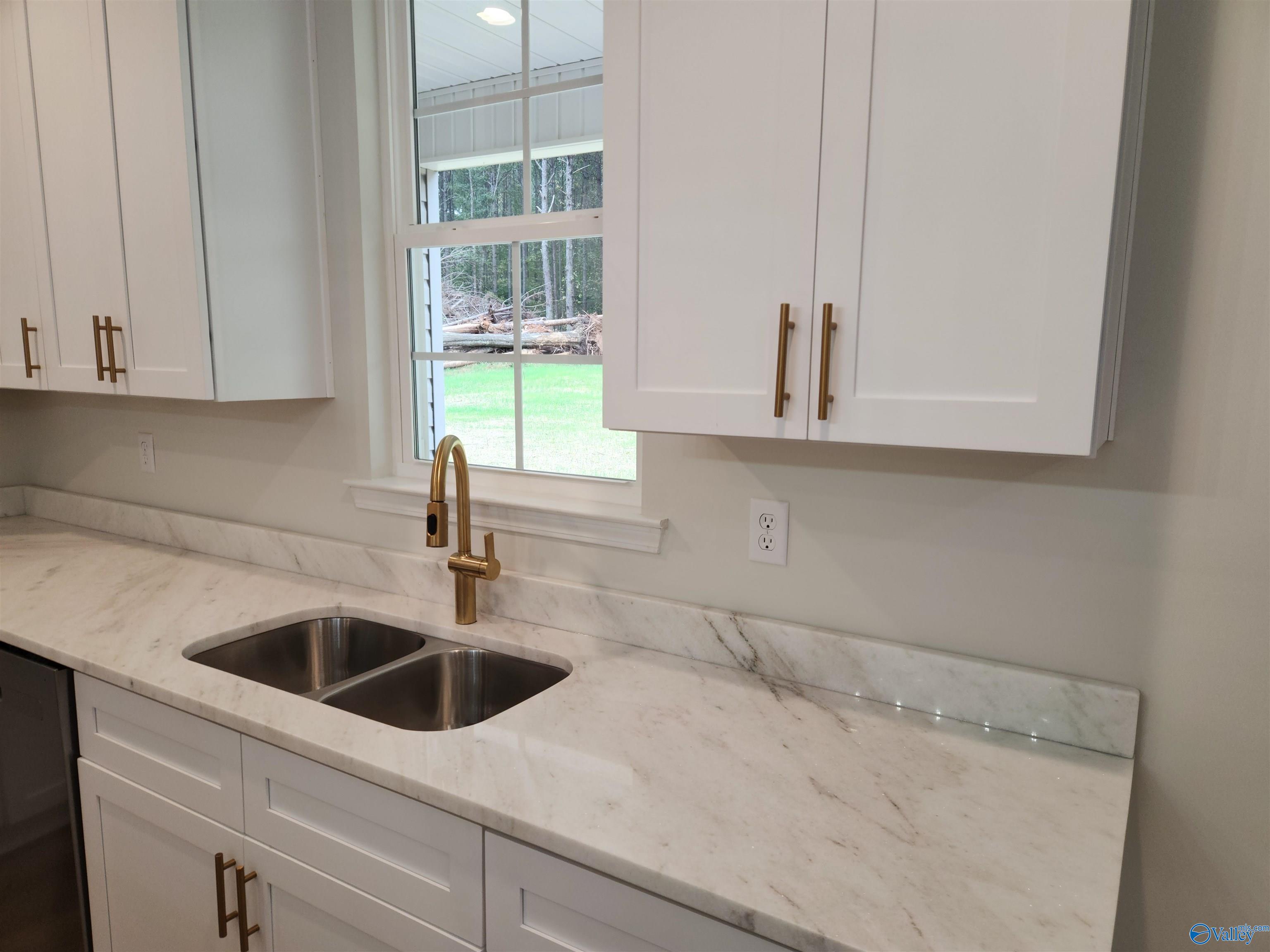 4408 Sibert Street S