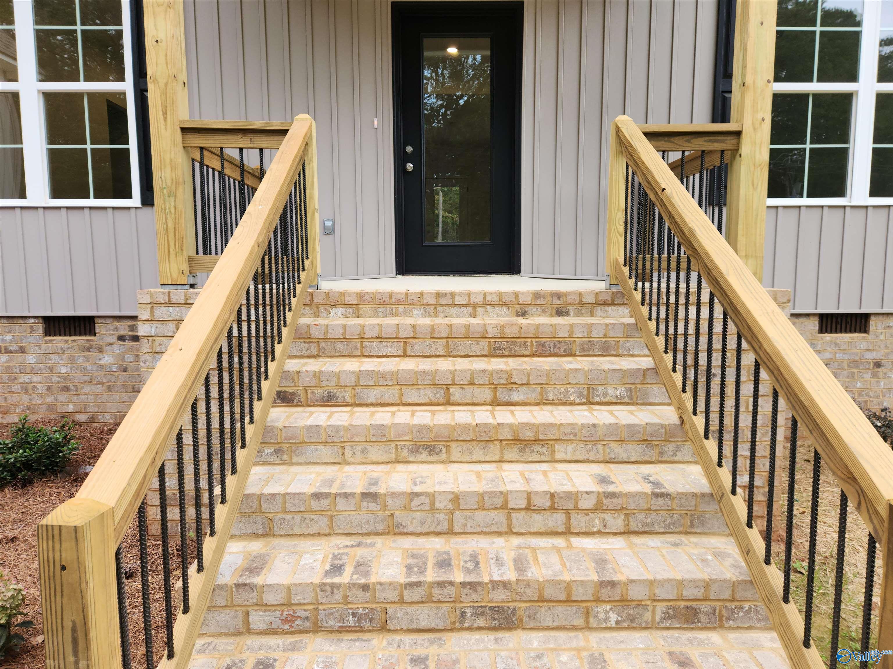 4408 Sibert Street S