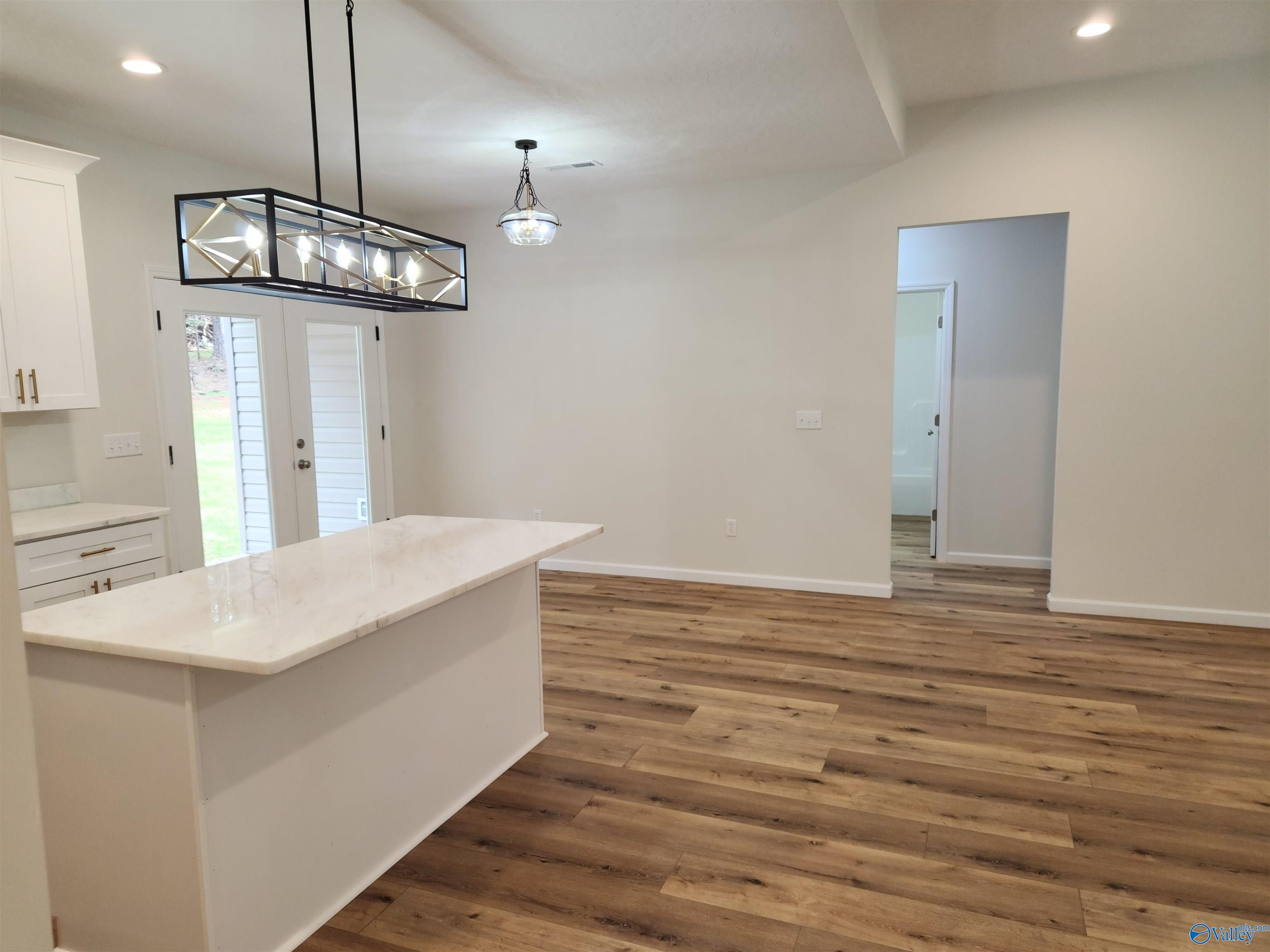 4408 Sibert Street S