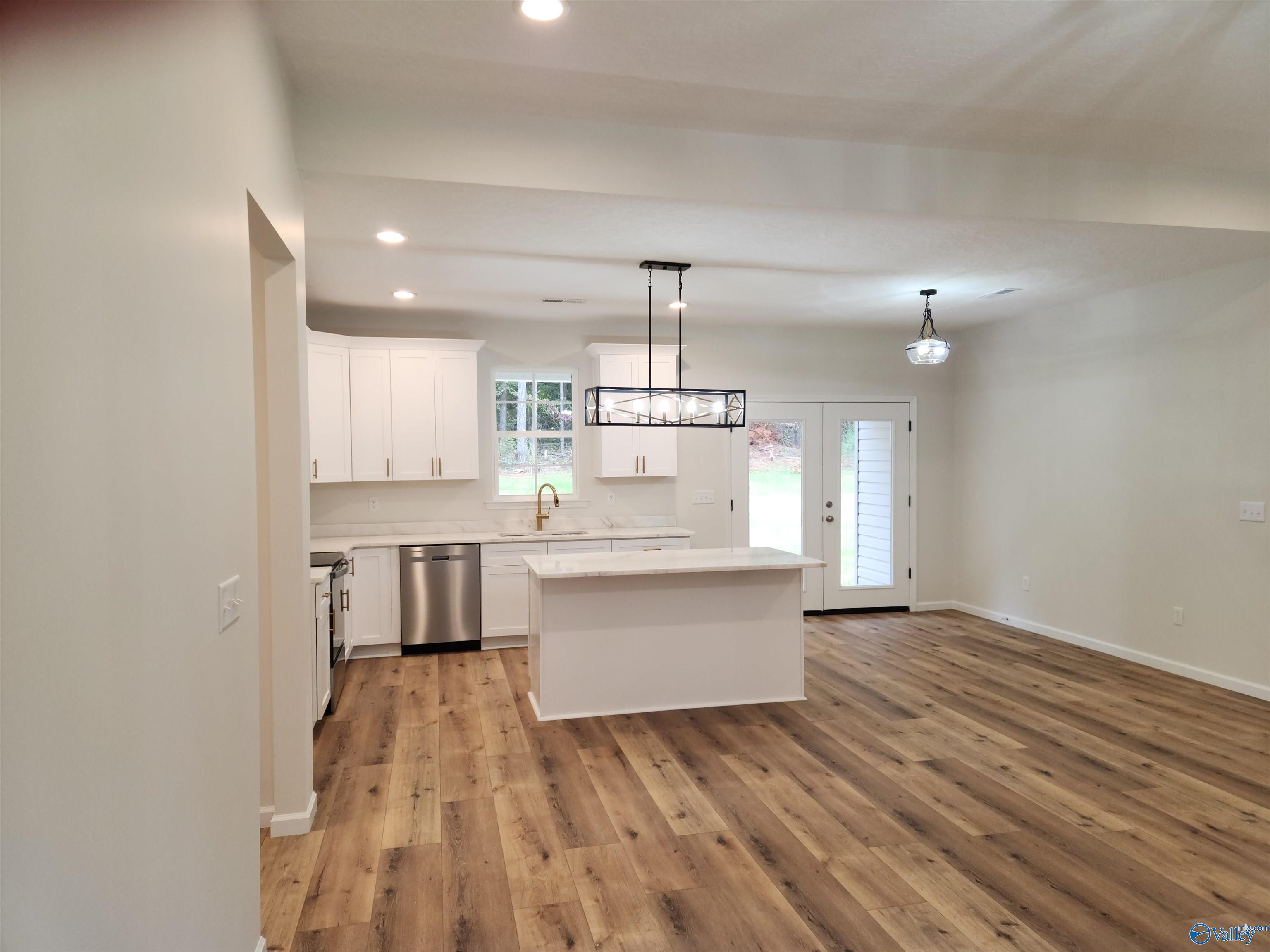 4408 Sibert Street S