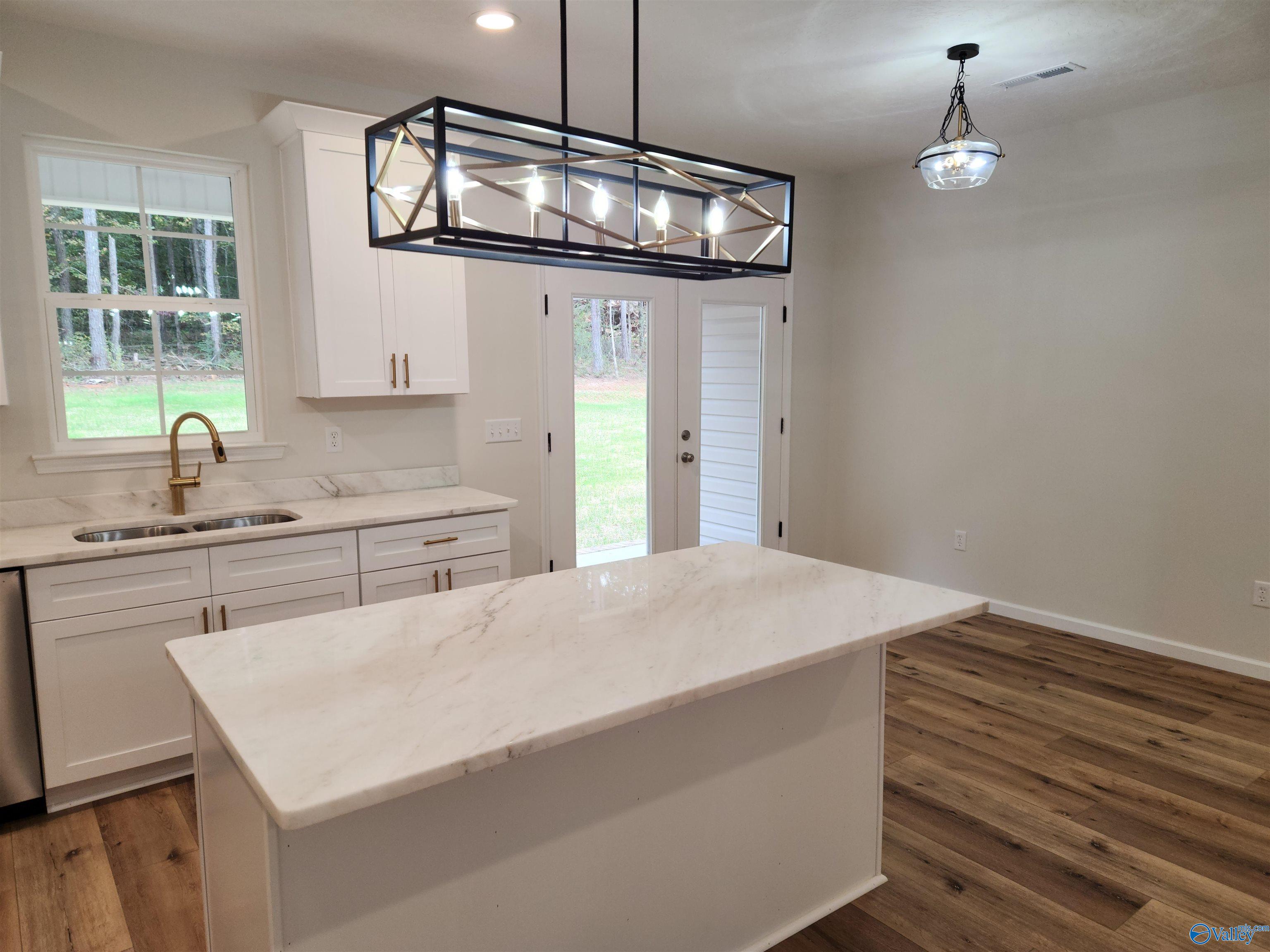 4408 Sibert Street S