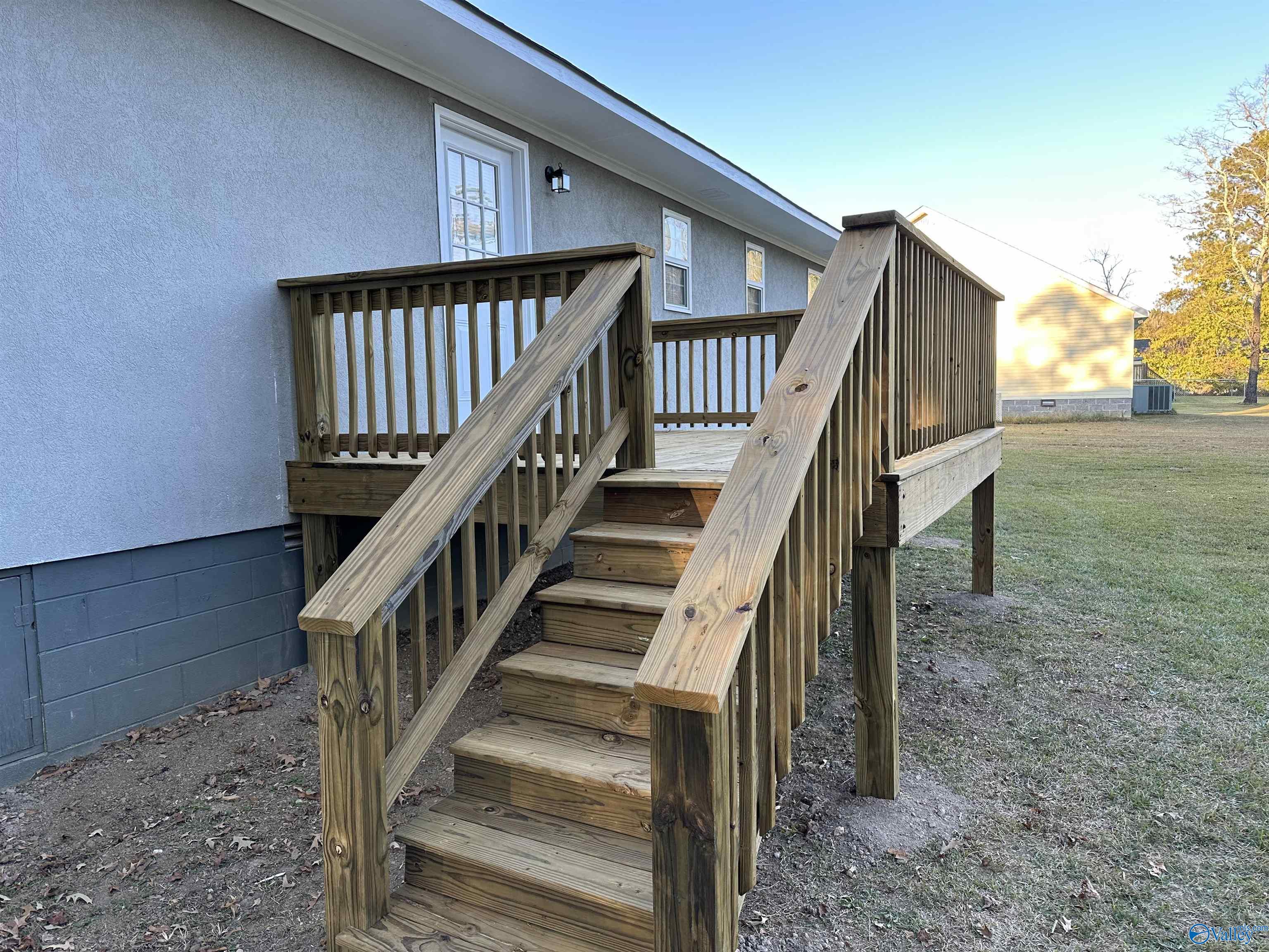 3464 Greenview Avenue