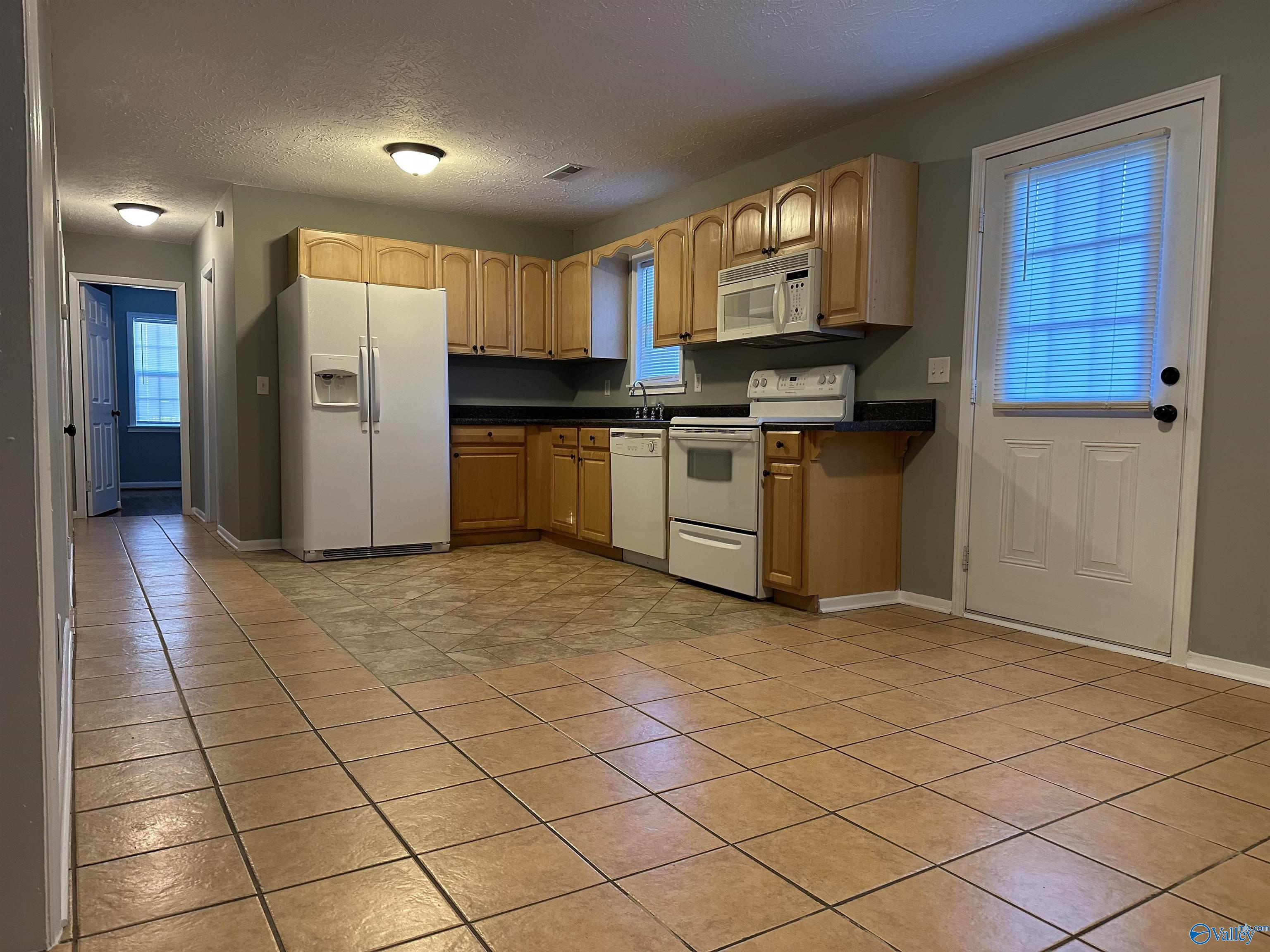 3464 Greenview Avenue