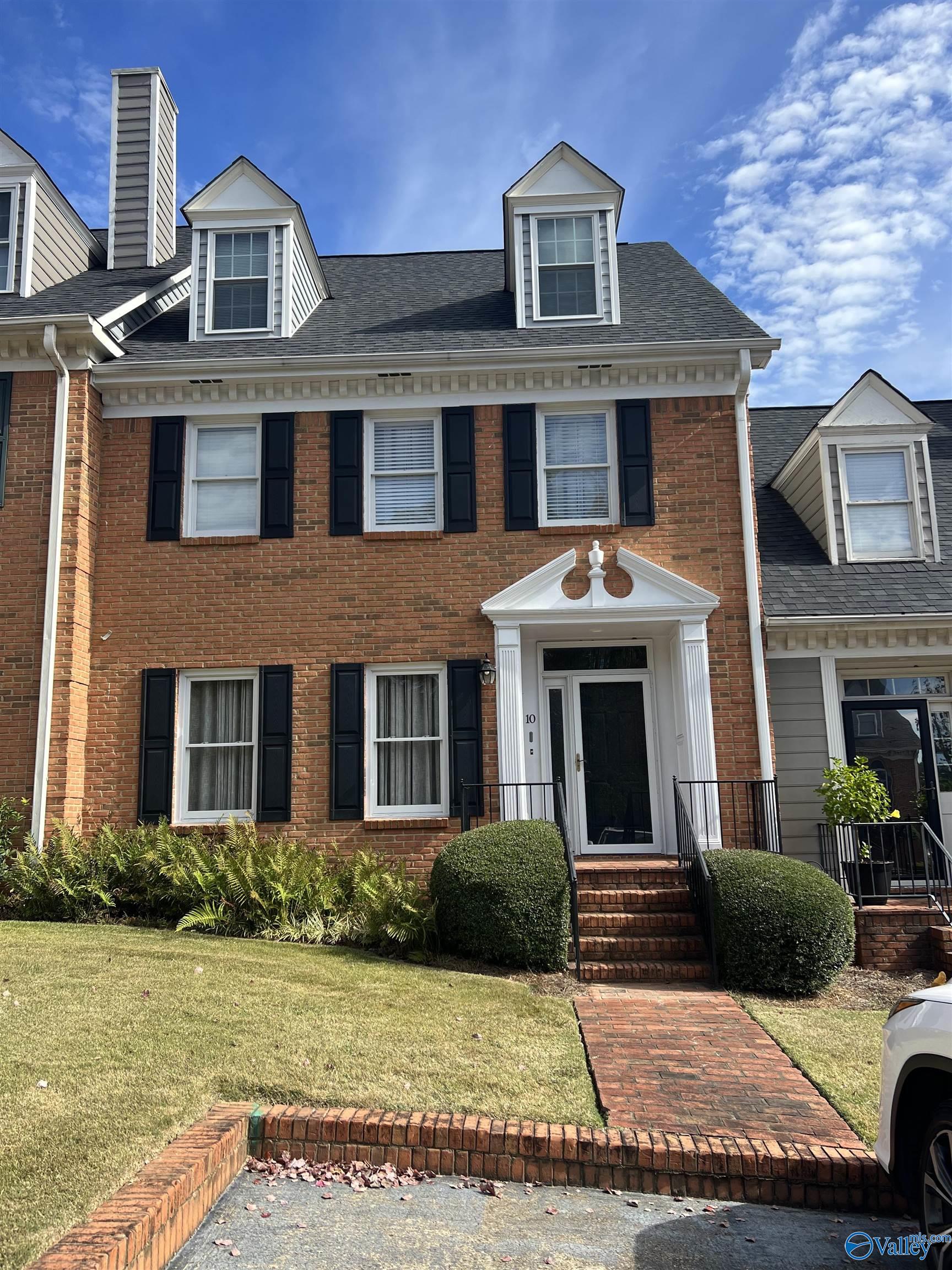 1893 Rainbow Drive # 10