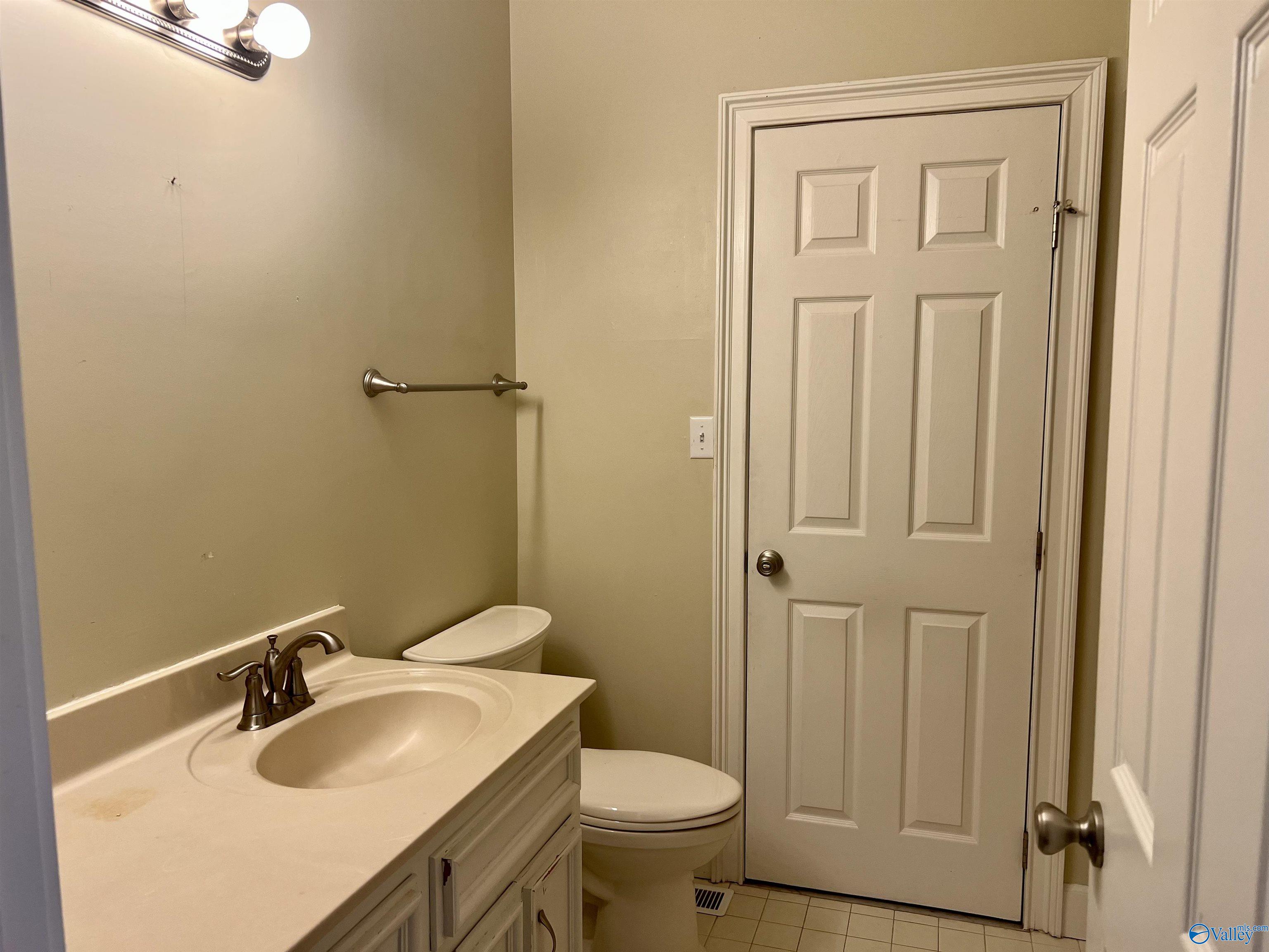 1893 Rainbow Drive # 10