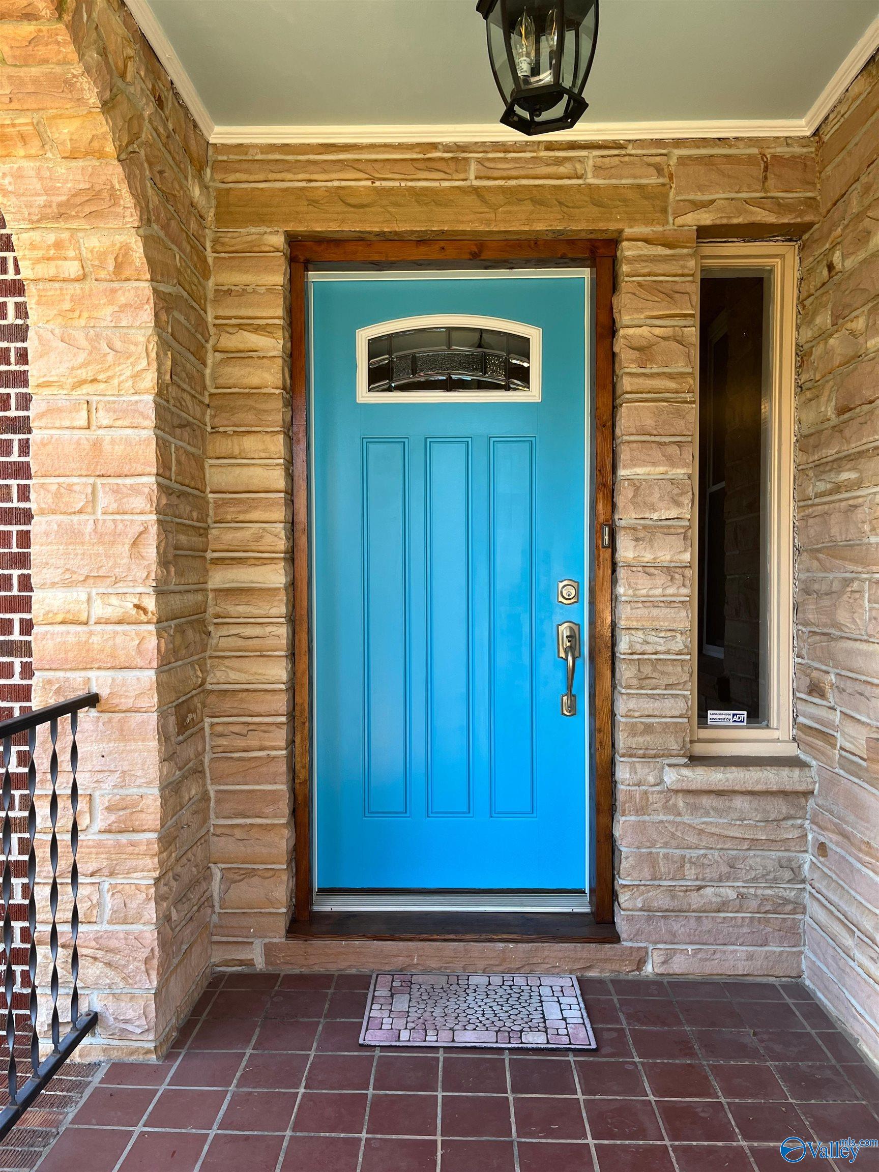 2626 Valleyview Road