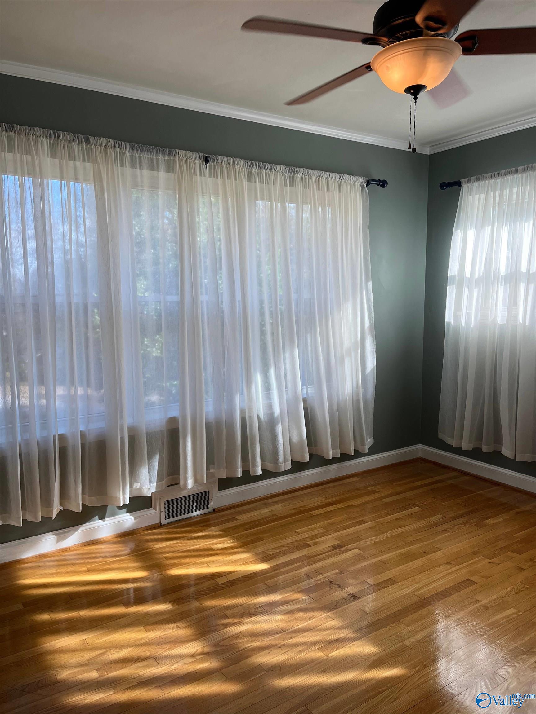 2626 Valleyview Road