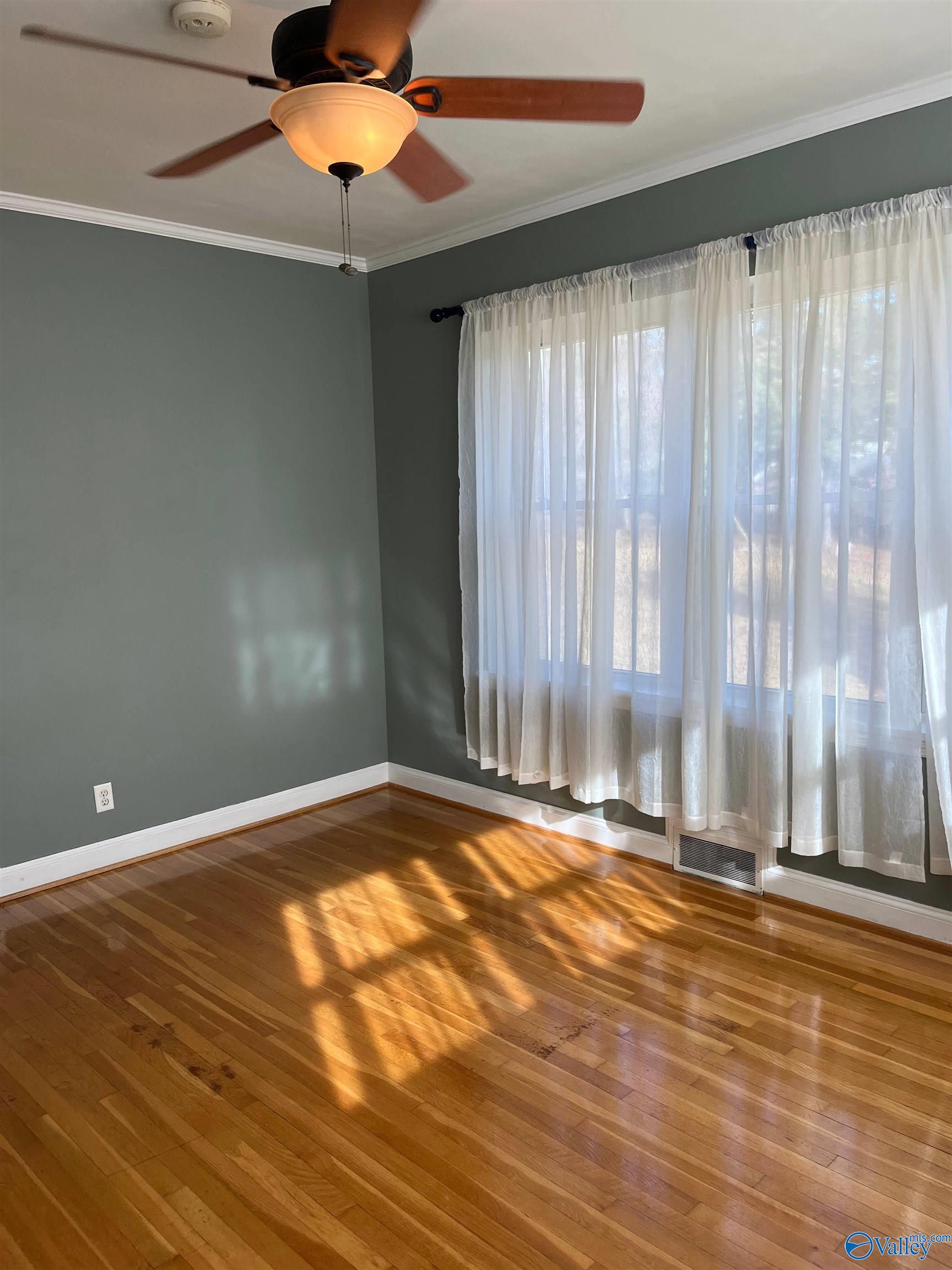 2626 Valleyview Road