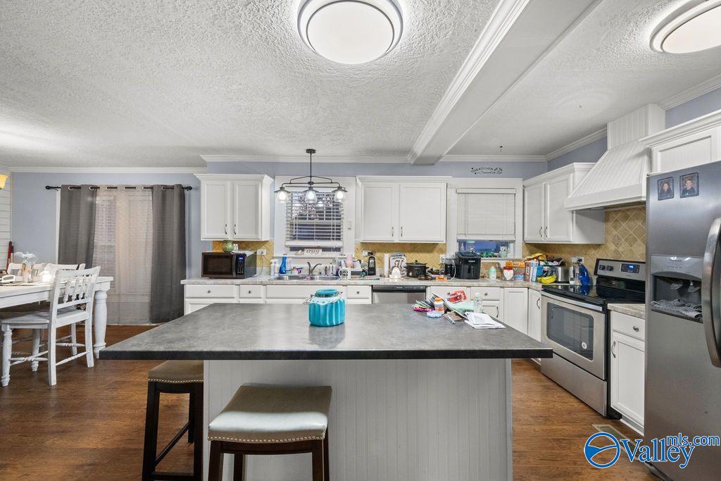 502 N College Street