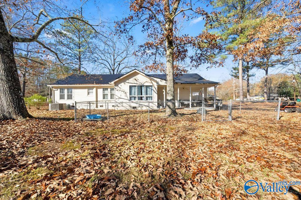 502 N College Street