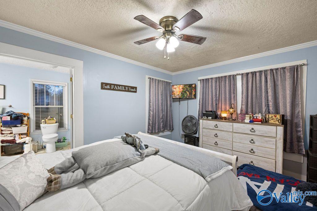 502 N College Street