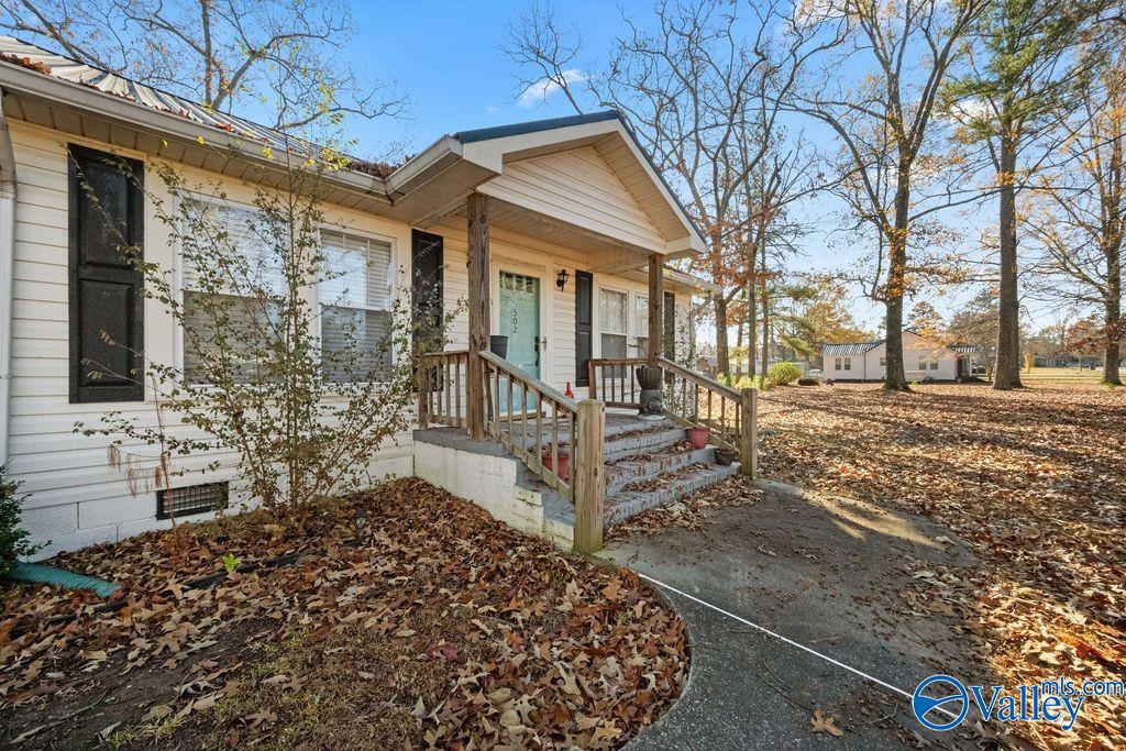 502 N College Street