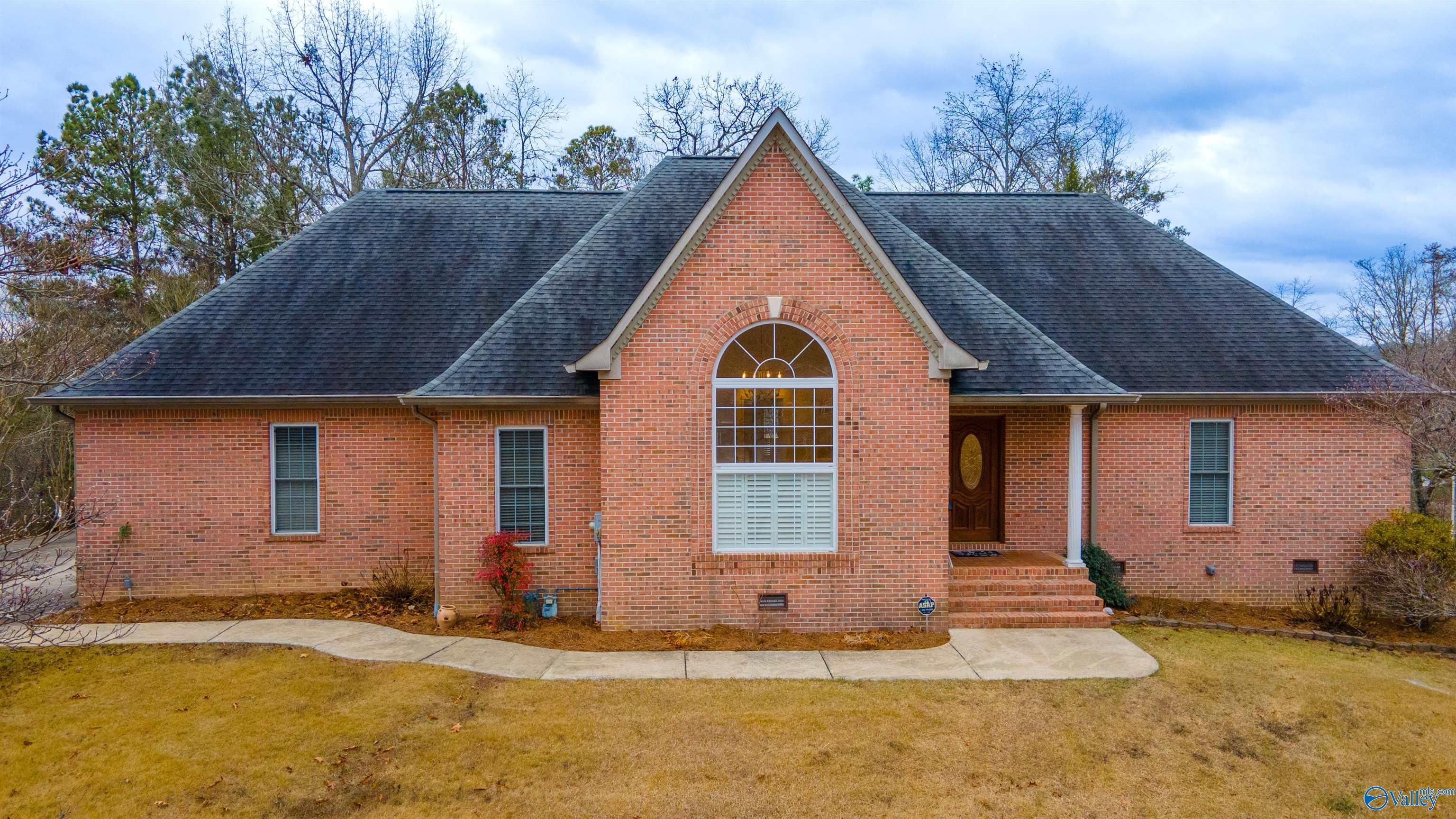 1963 Leota Road