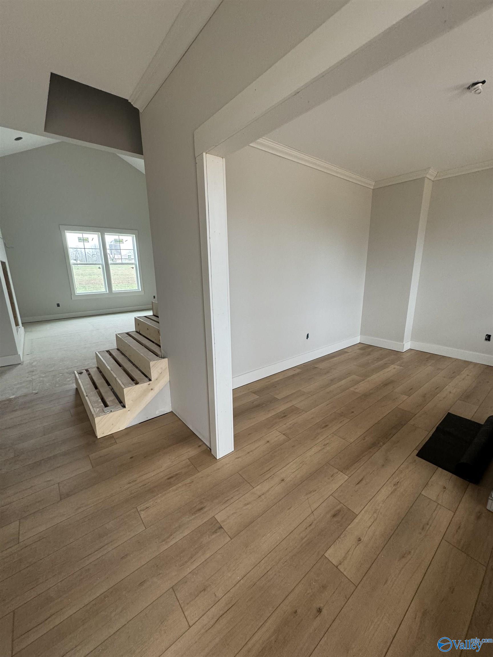 4581 Golightly Lane