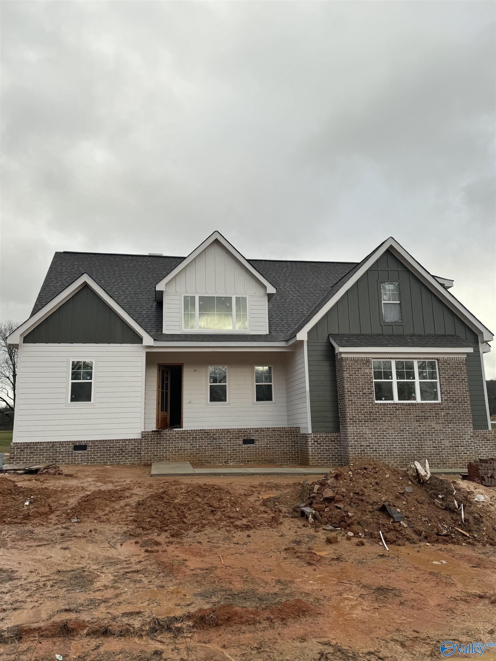 4581 Golightly Lane