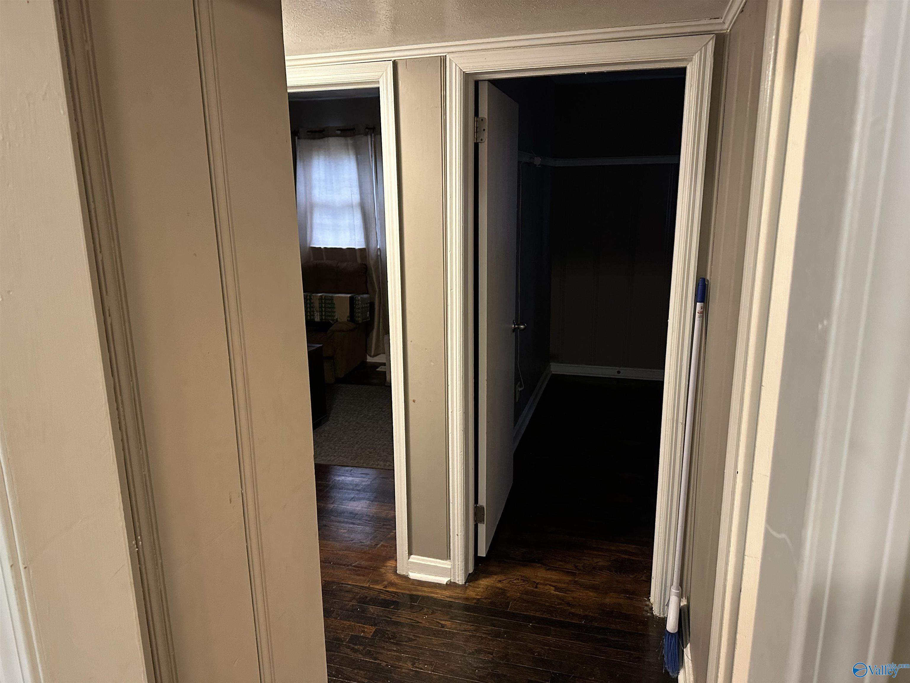 404 N College Street