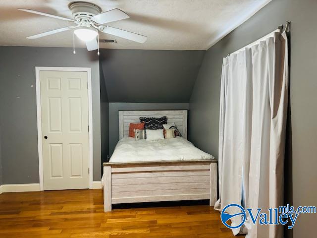 2744 Marguerite Street