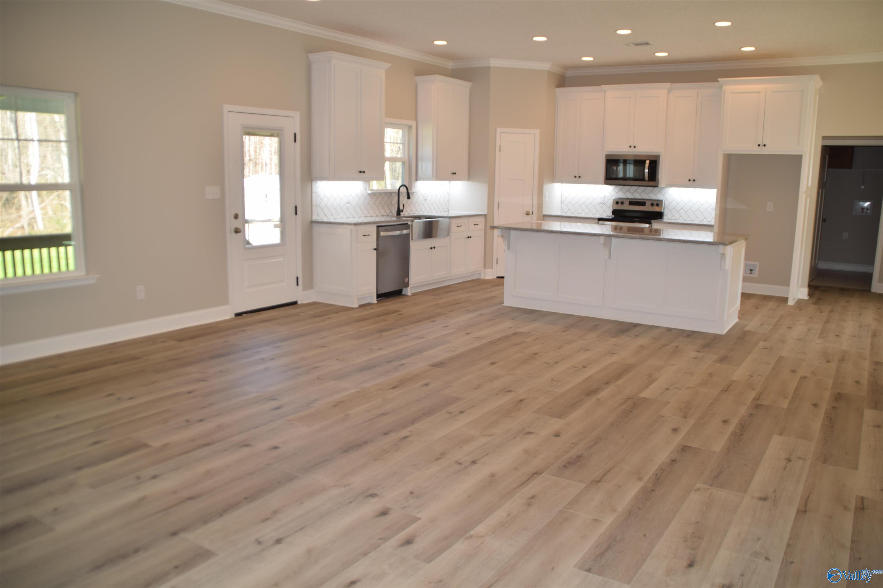 2871 Lister Ferry Road