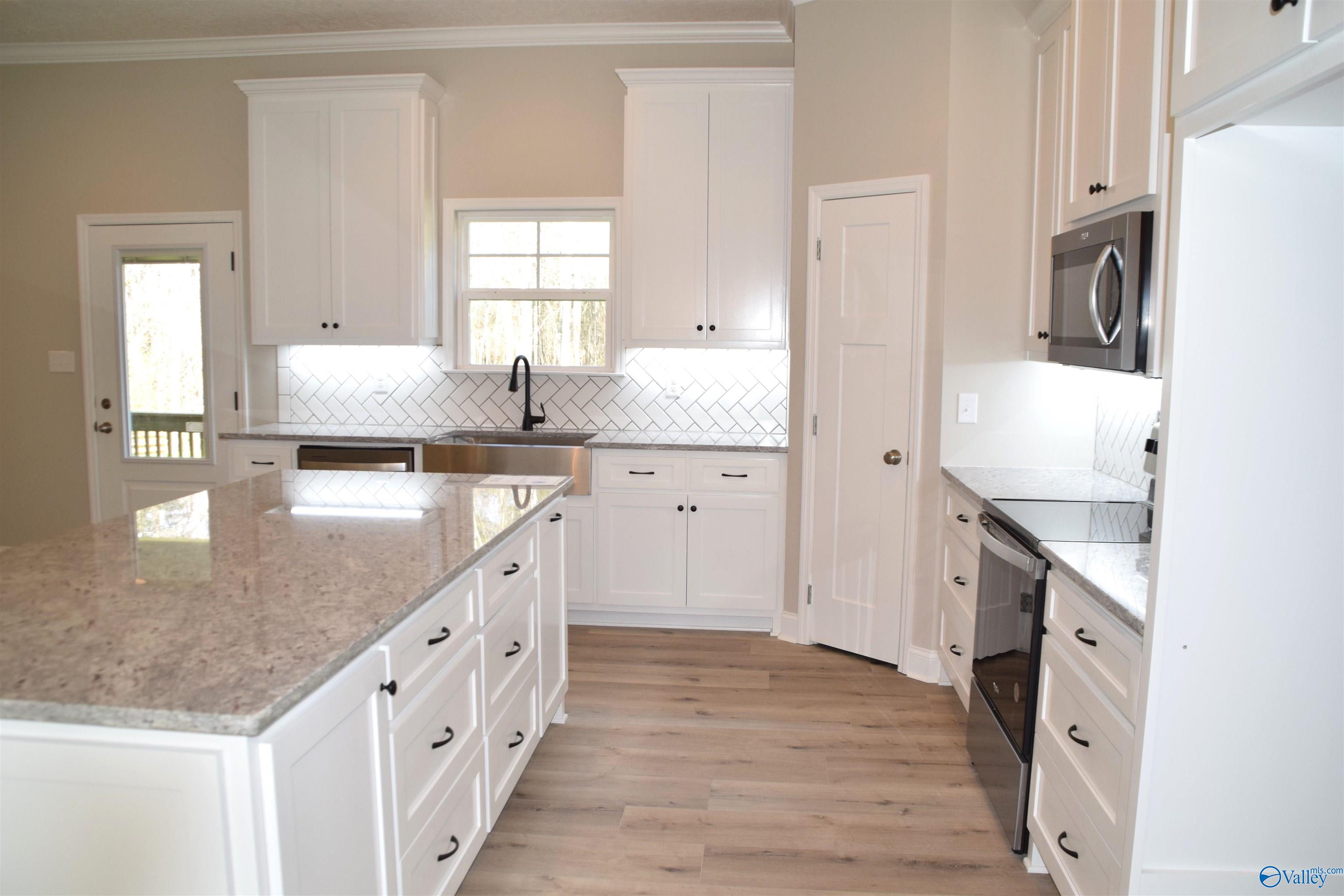 2871 Lister Ferry Road