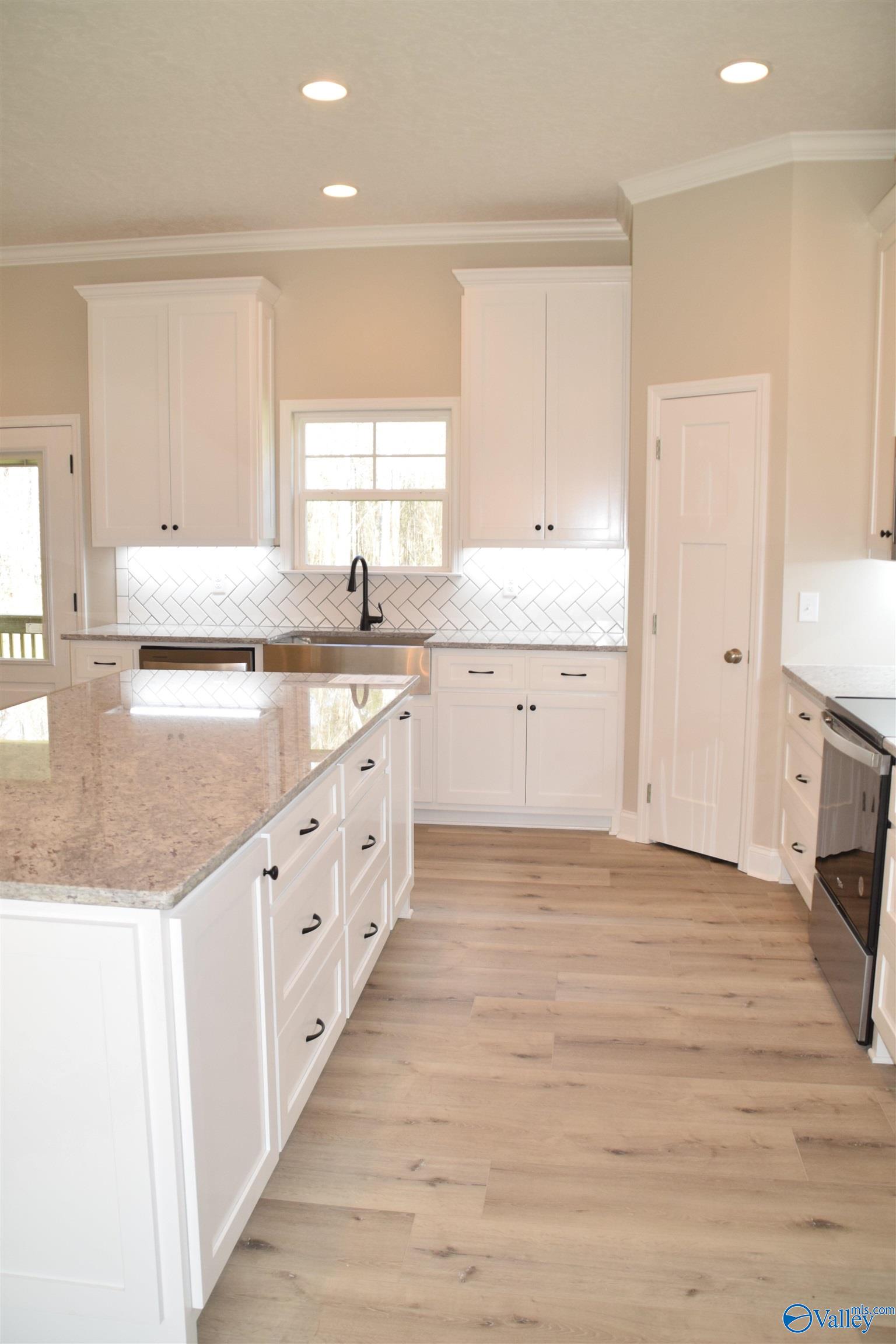 2871 Lister Ferry Road