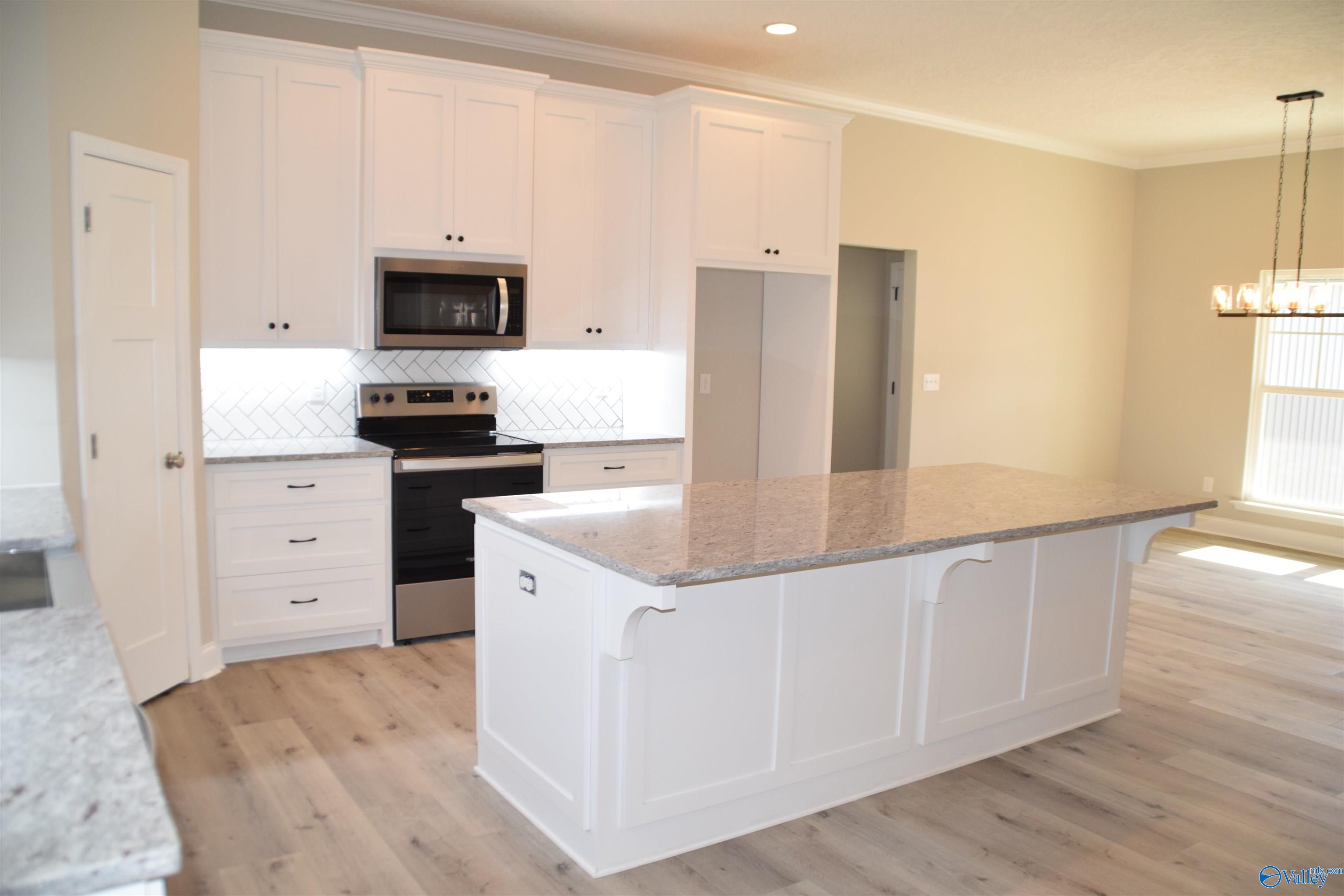 2871 Lister Ferry Road