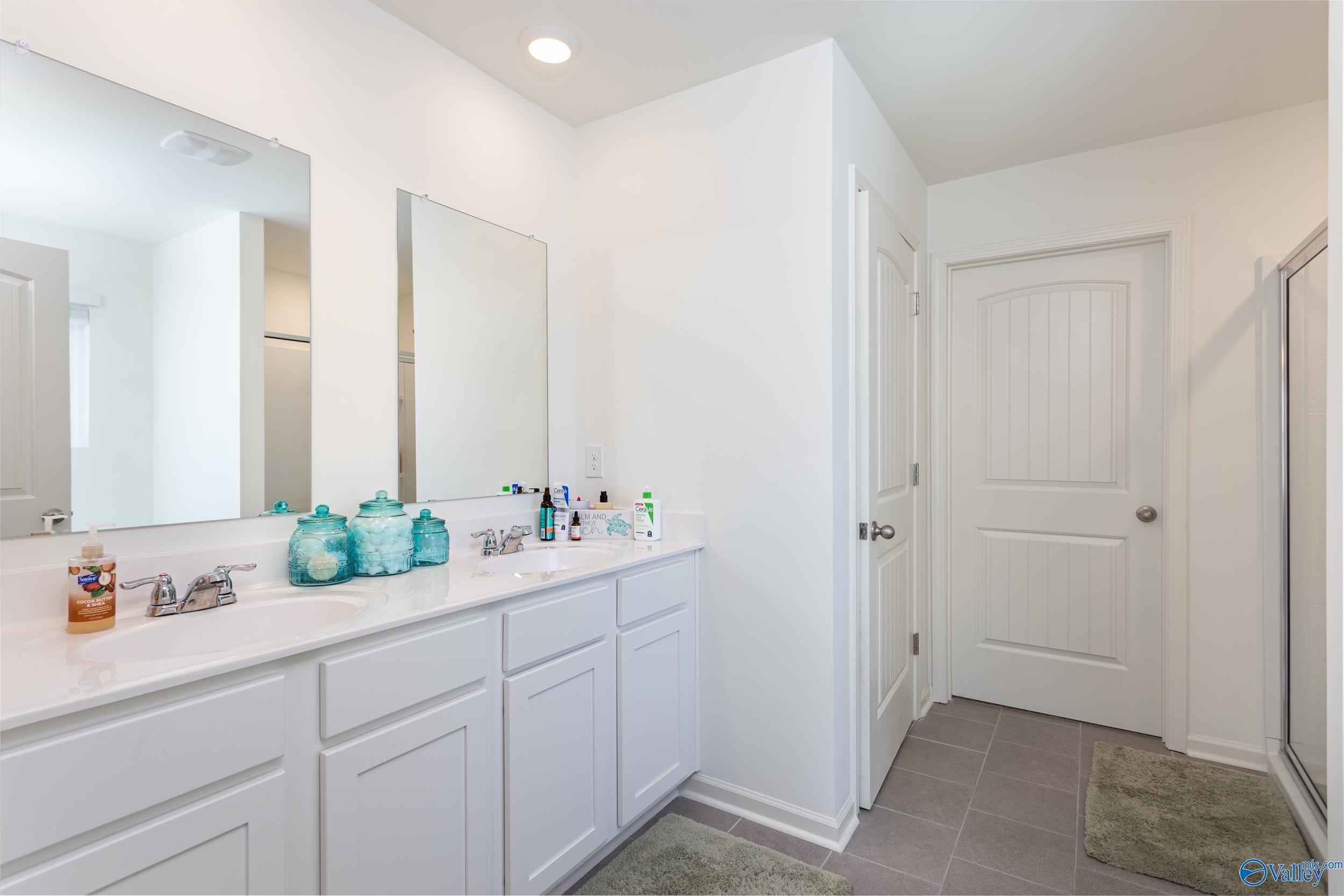 2255 Cypress Bend Circle