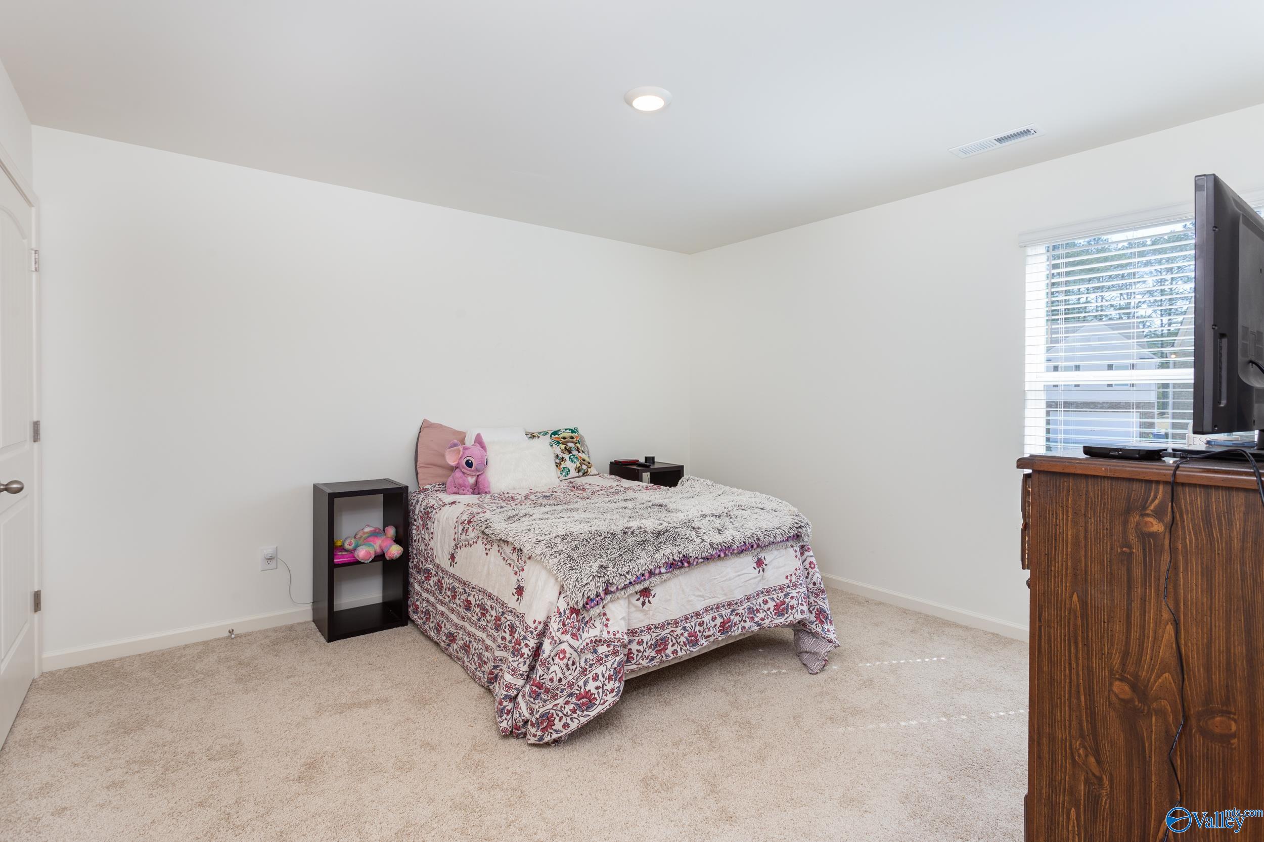 2255 Cypress Bend Circle