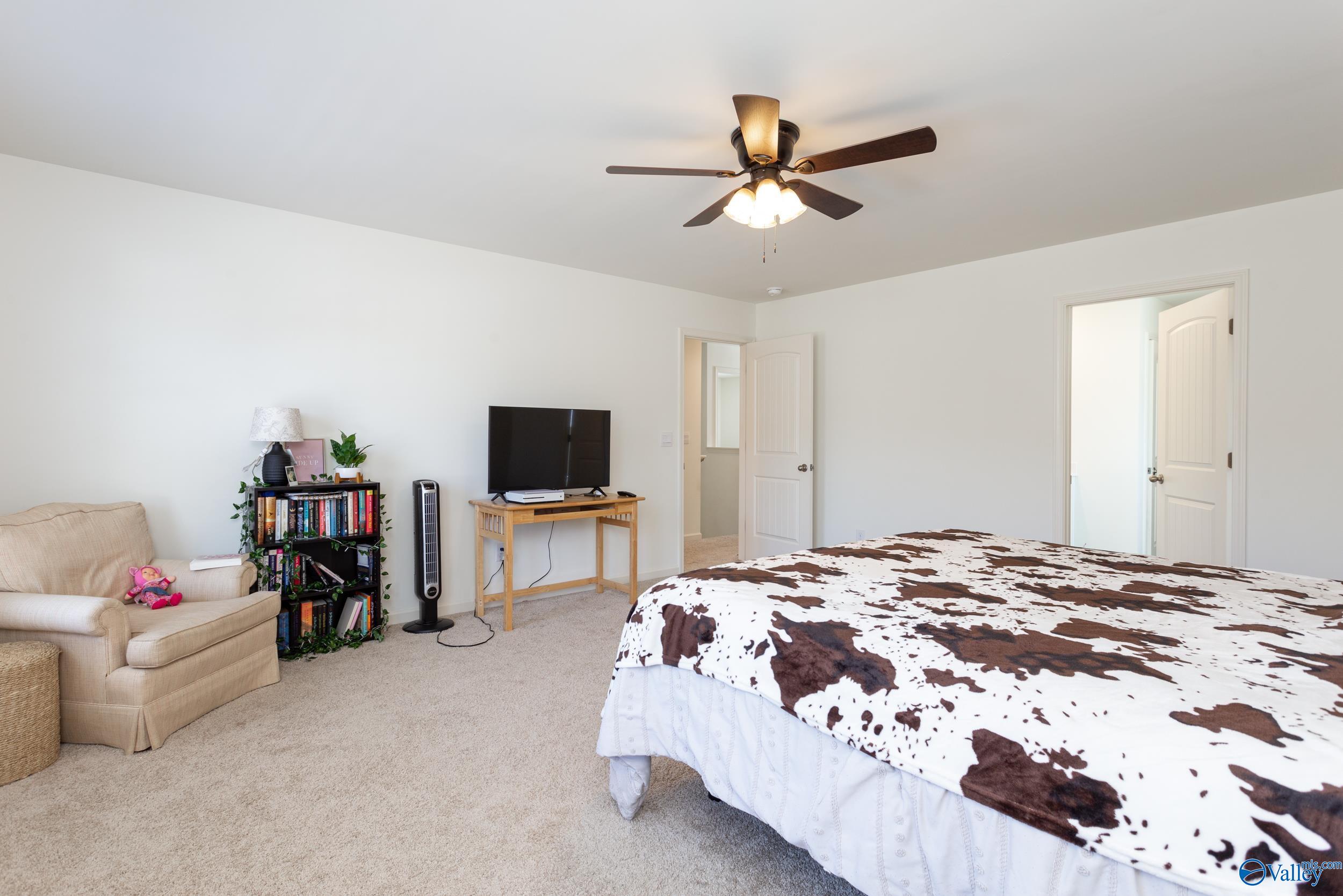 2255 Cypress Bend Circle