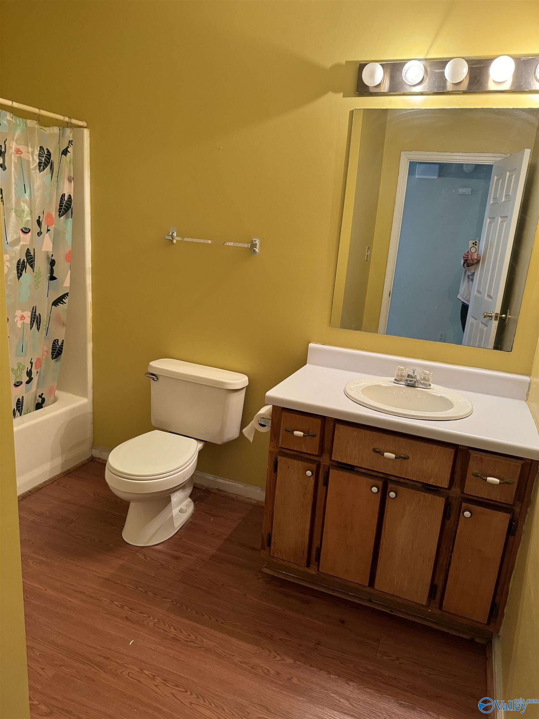 1670 S Lakemont Drive