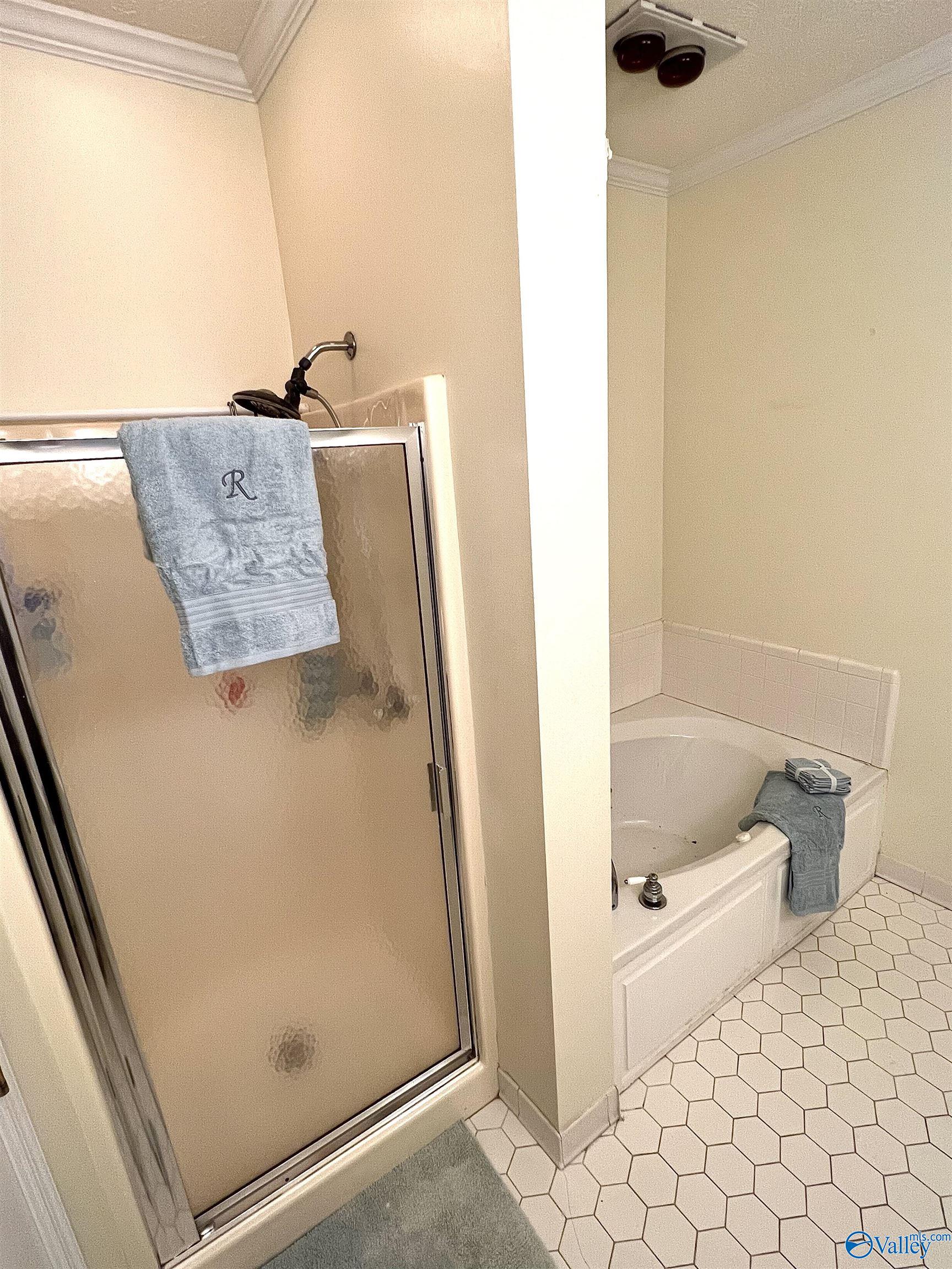 2605 Oak Village Drive