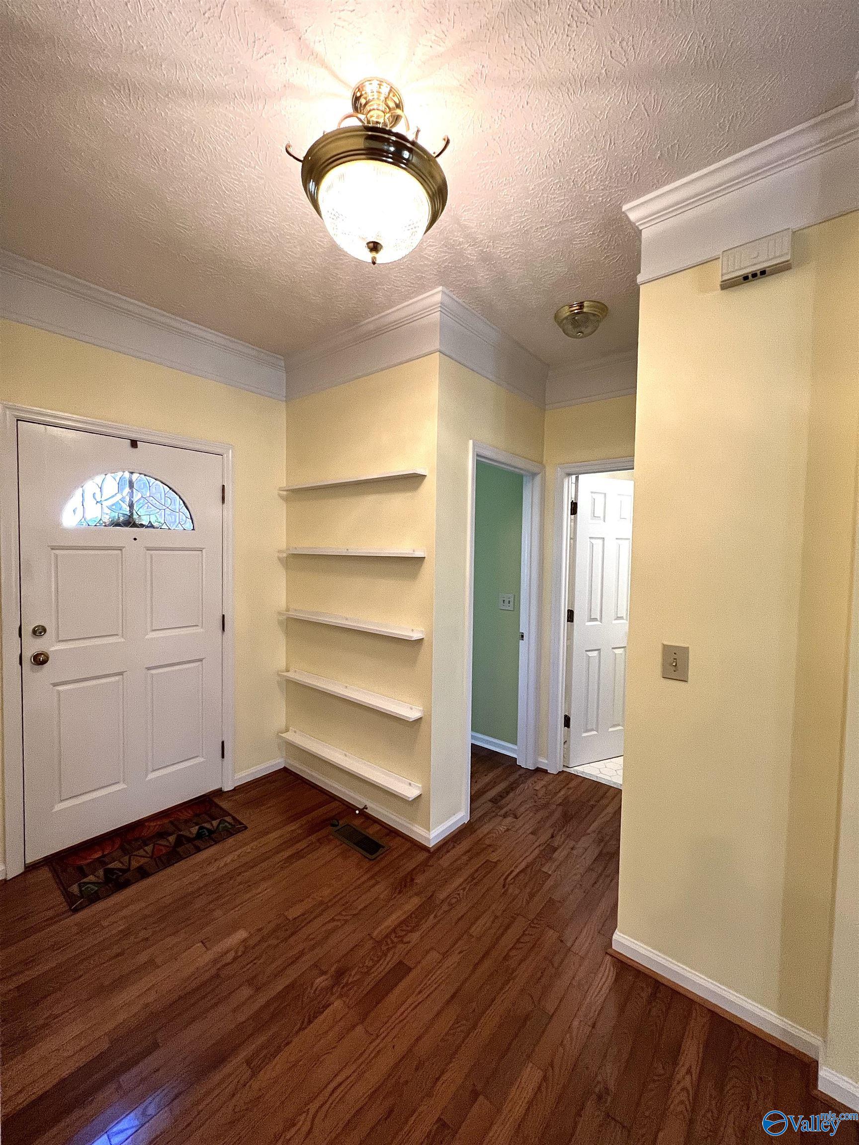 2605 Oak Village Drive