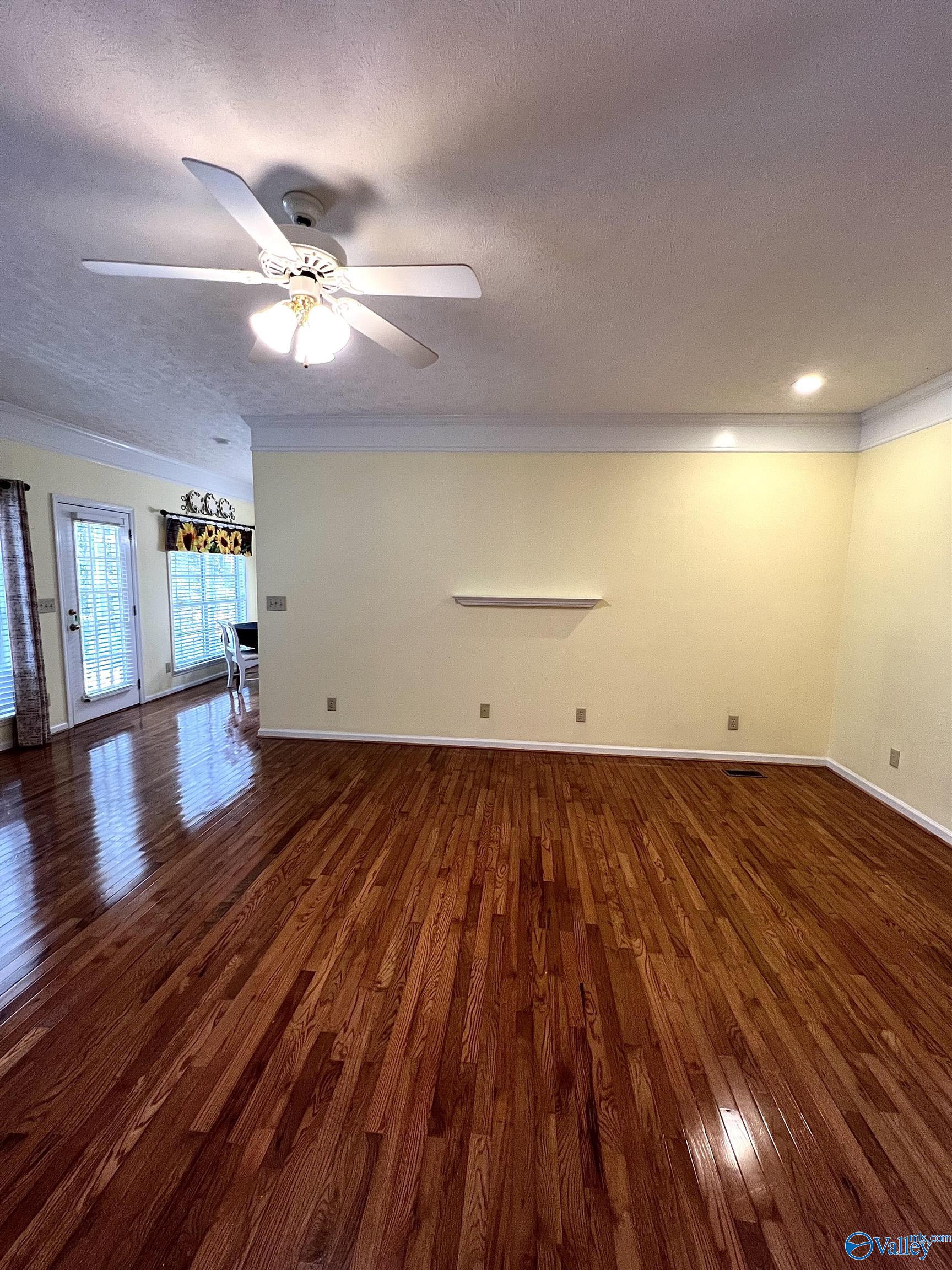 2605 Oak Village Drive